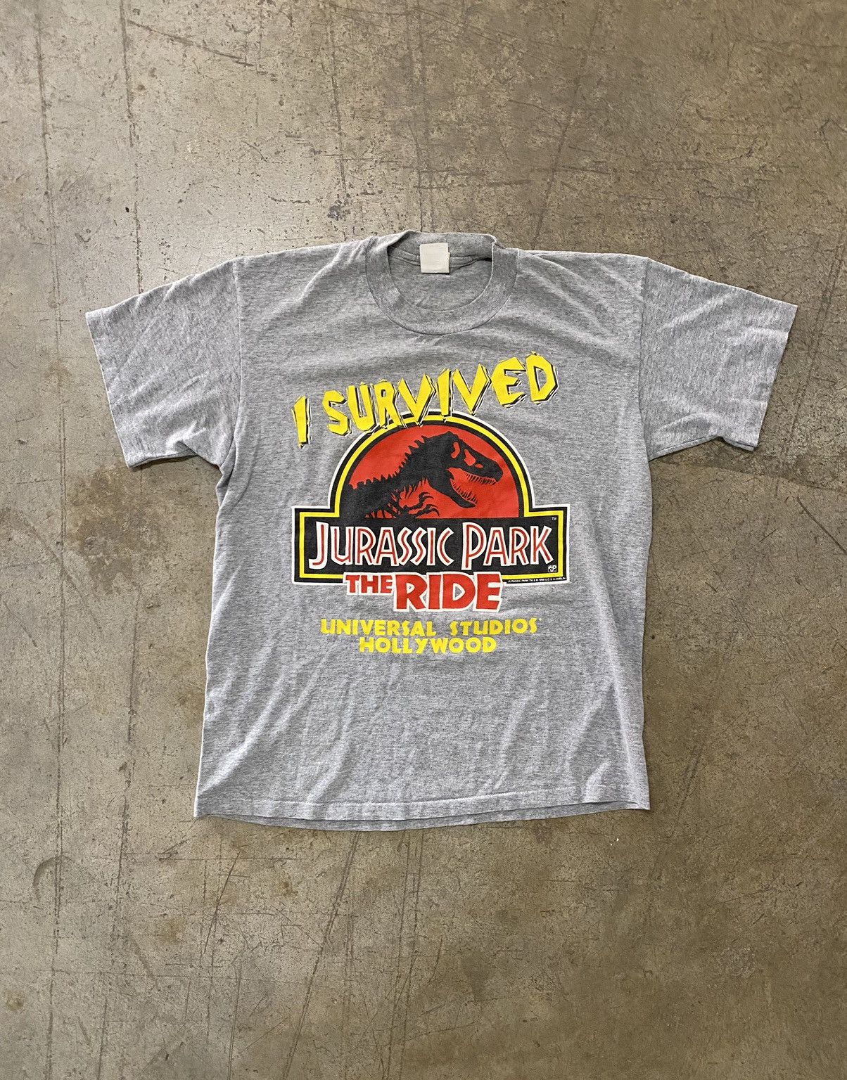 Vintage Vintage Jurassic Park The Ride t shirt 1998 Size US L / EU 52-54 / 3 - 1 Thumbnail