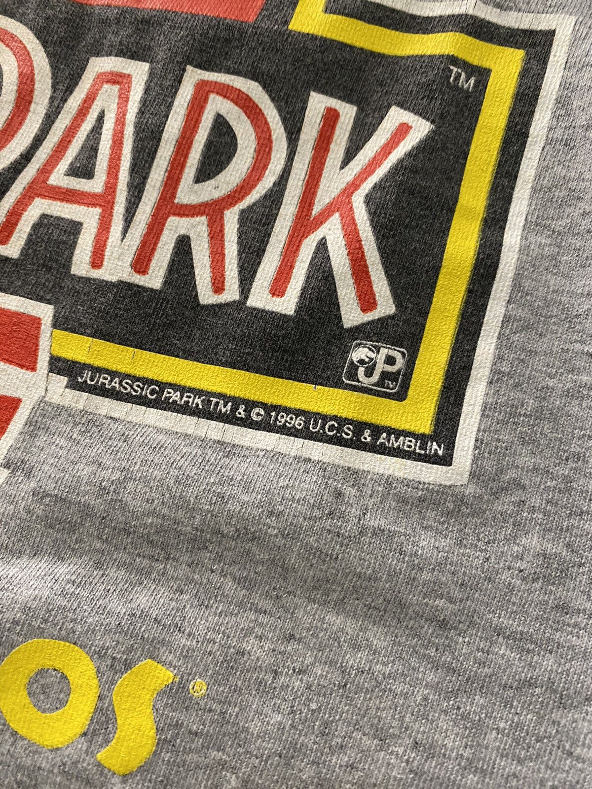 Vintage Vintage Jurassic Park The Ride t shirt 1998 Size US L / EU 52-54 / 3 - 3 Thumbnail