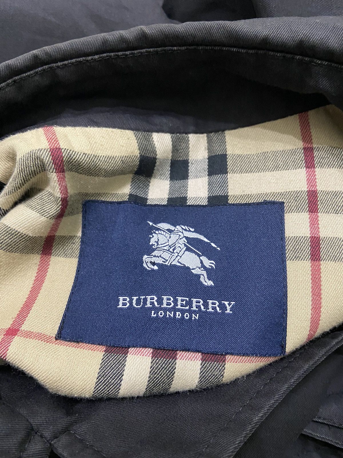 Burberry ❌❌ Burberry NovaChecked Piccadilly Circus trenchcoat Size US M / EU 48-50 / 2 - 13 Thumbnail