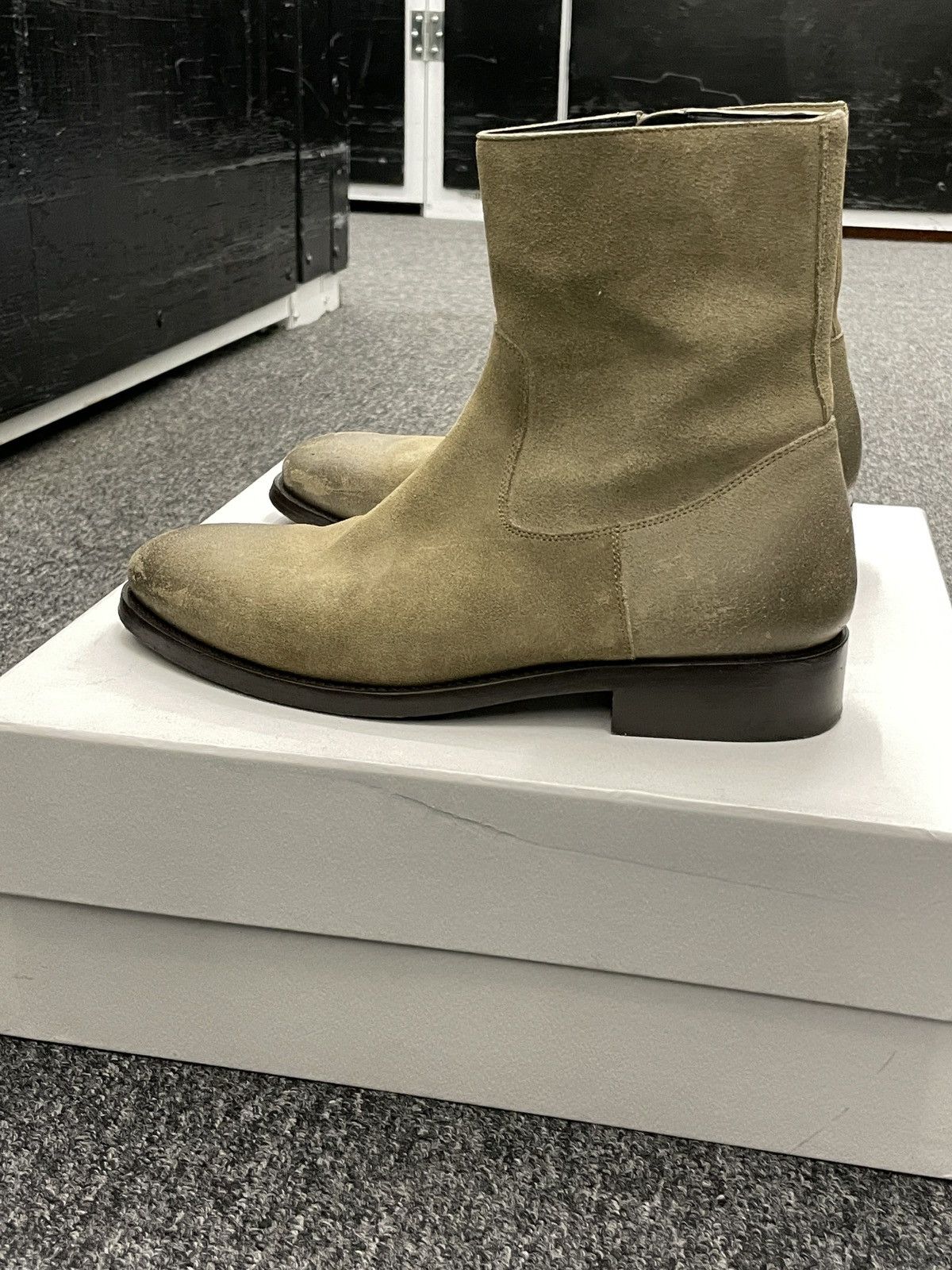 Balenciaga Balenciaga Mens Leather Suede Tan Side Zip Boots Size 40 Size US 8 / EU 41 - 3 Thumbnail