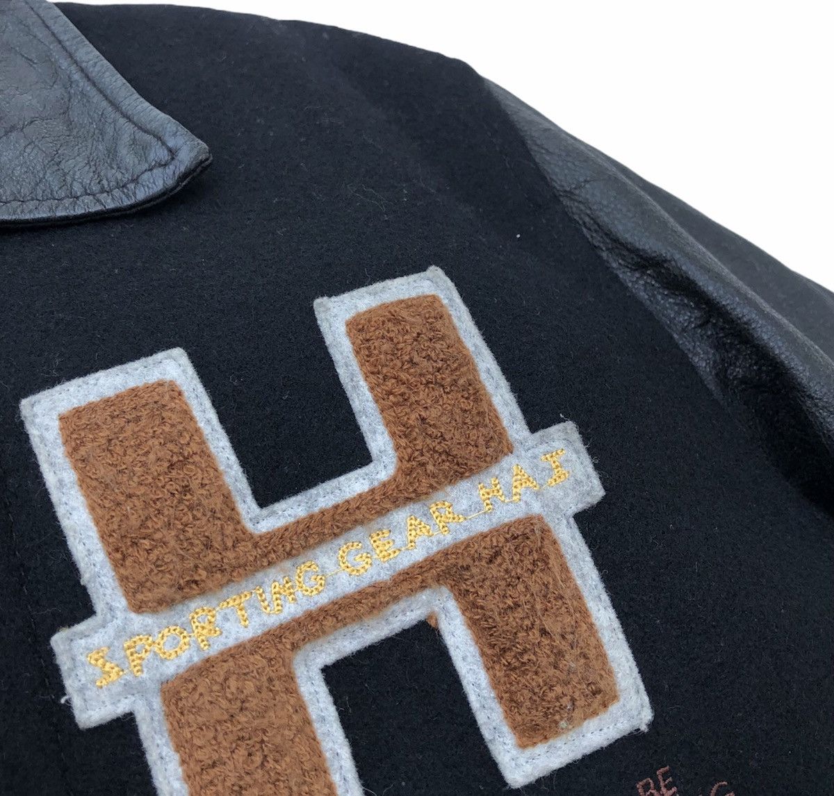 Hai Sporting Gear Vtg 1996 Sporting Gear Hai F&W Collection Varsity Jacket Size US M / EU 48-50 / 2 - 5 Thumbnail