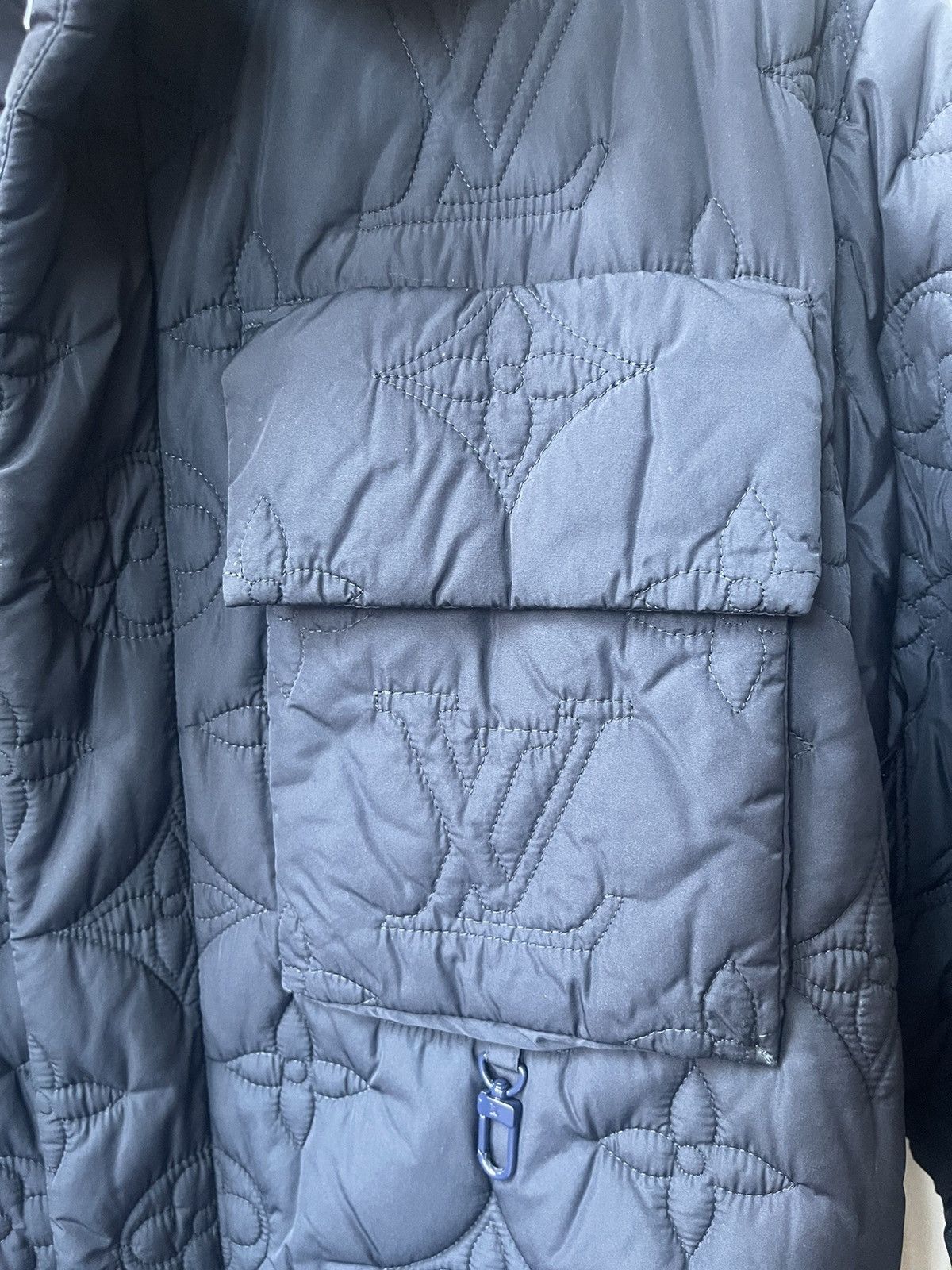 Louis Vuitton LOUIS VUITTON JACKET PUFFER MONOGRAM Size US M / EU 48-50 / 2 - 2 Thumbnail