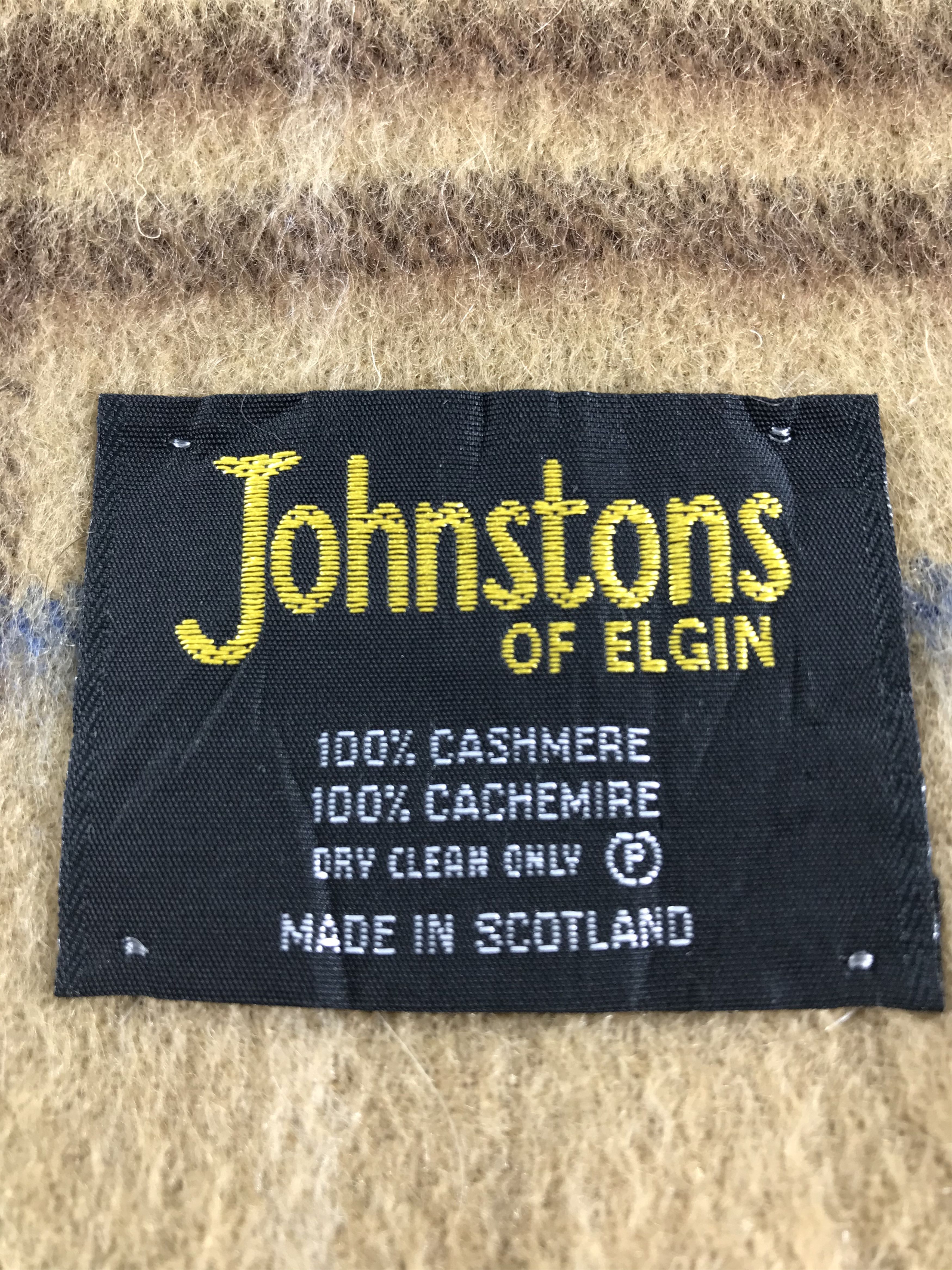 Johnstons Of Elgin Johnston of Elgin Tartan Cashmere Scarf Muffler V232 Size ONE SIZE - 4 Thumbnail