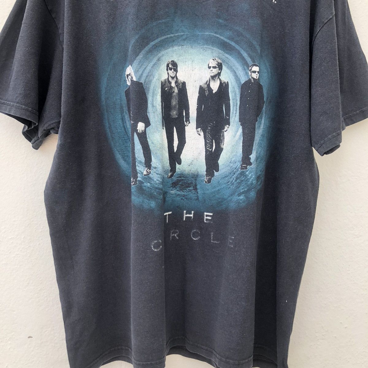 Band Tees Vintage 2010 Bon Jovi The Circle Size US XL / EU 56 / 4 - 4 Thumbnail