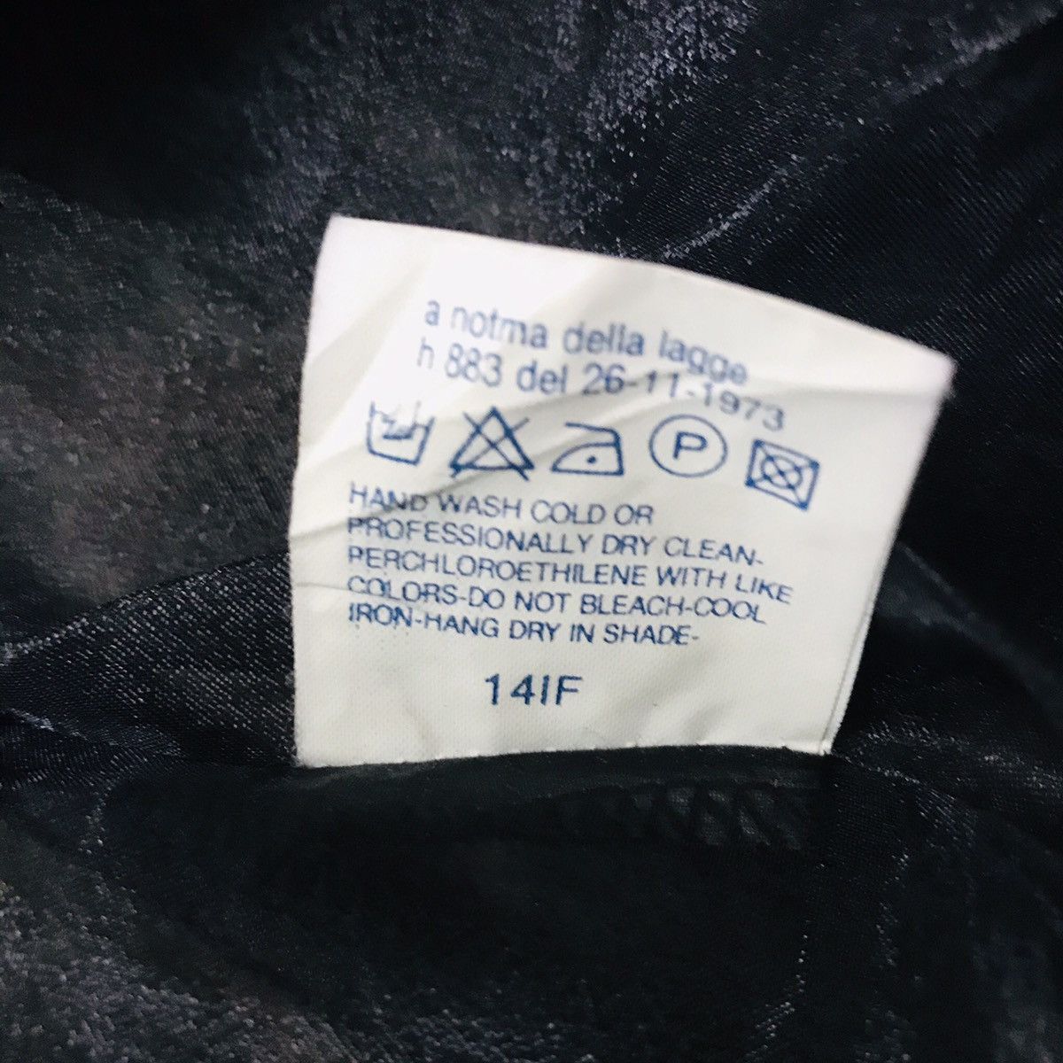 Versace Jeans Couture VINTAGE VERSACE JEANS COUTURE BOMBER MESH JACKET Size ONE SIZE - 8 Thumbnail