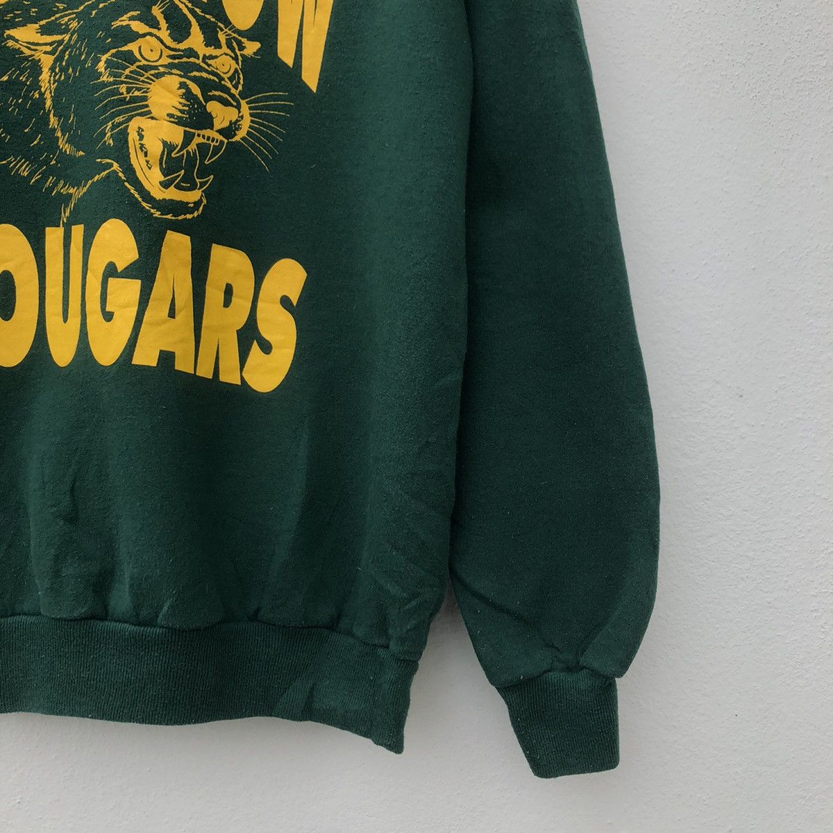 Japanese Brand Vintage Show Low Cougars Tiger Big Logo Size US S / EU 44-46 / 1 - 2 Thumbnail