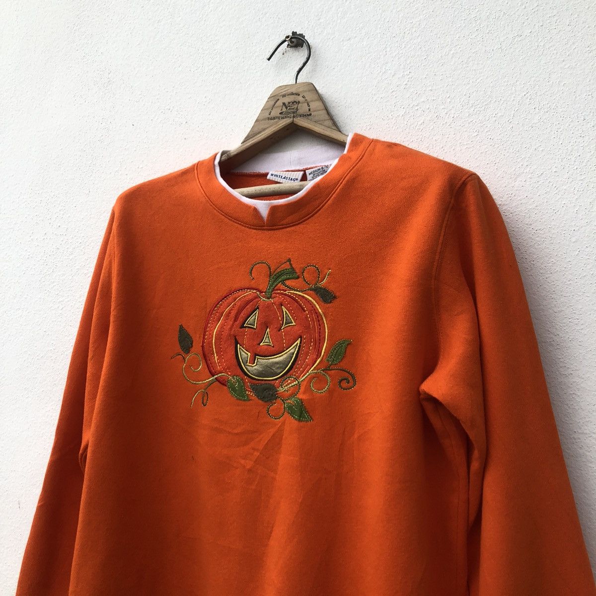 Vintage Halloween Theme Big Logo Sweatshirt Size US M / EU 48-50 / 2 - 4 Thumbnail