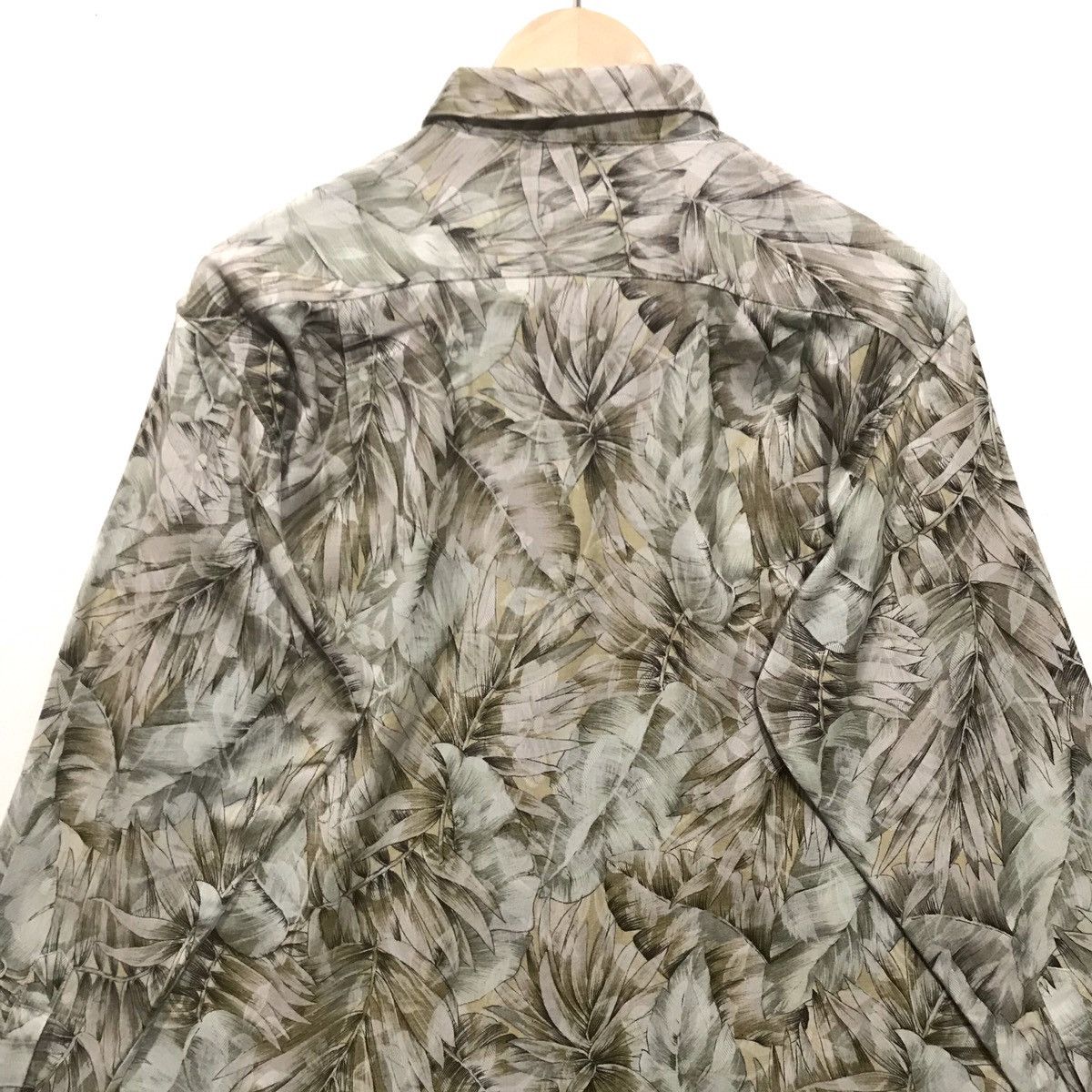 Designer Michel Leger Homme Paris france designer Floral abstract Size US M / EU 48-50 / 2 - 5 Thumbnail