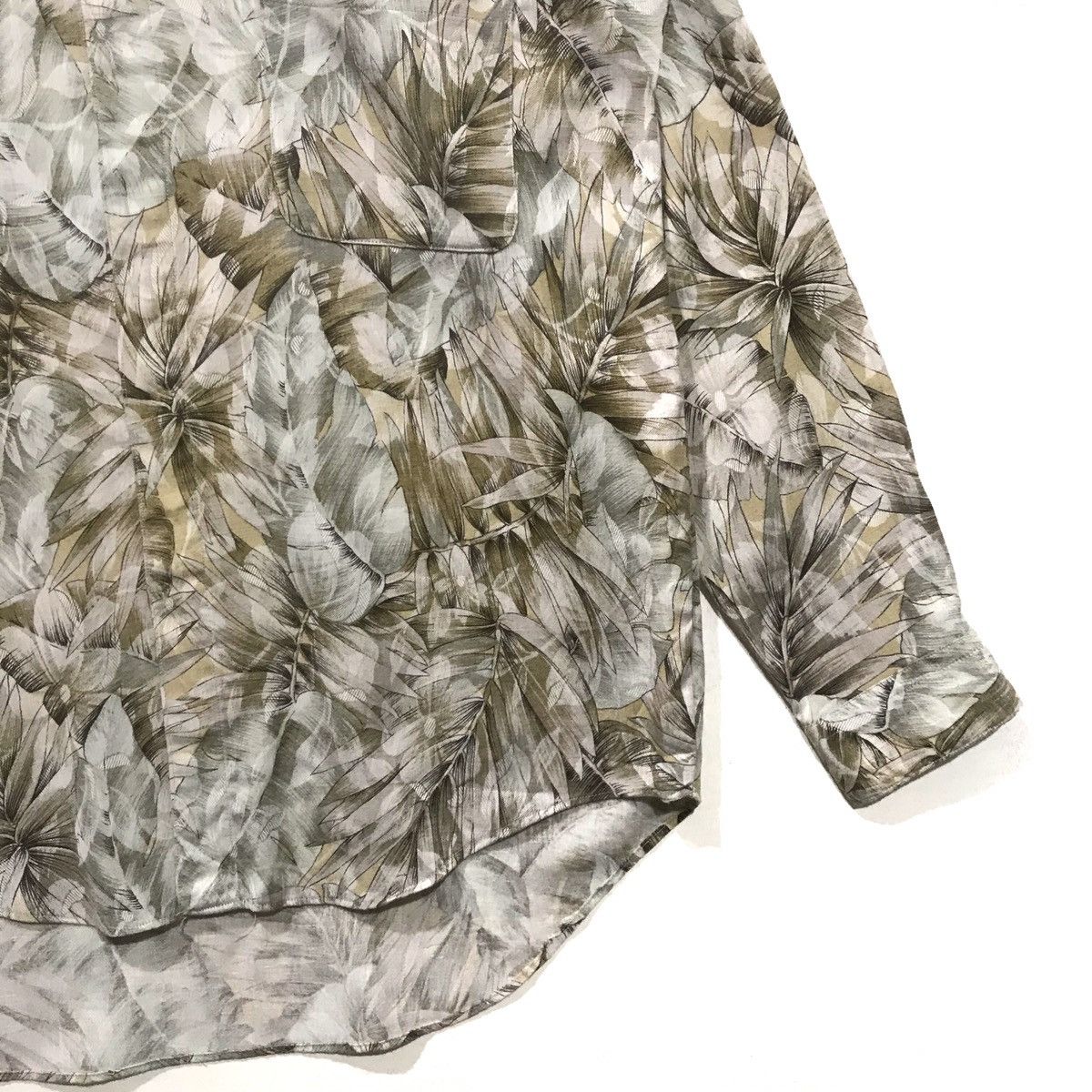 Designer Michel Leger Homme Paris france designer Floral abstract Size US M / EU 48-50 / 2 - 3 Thumbnail