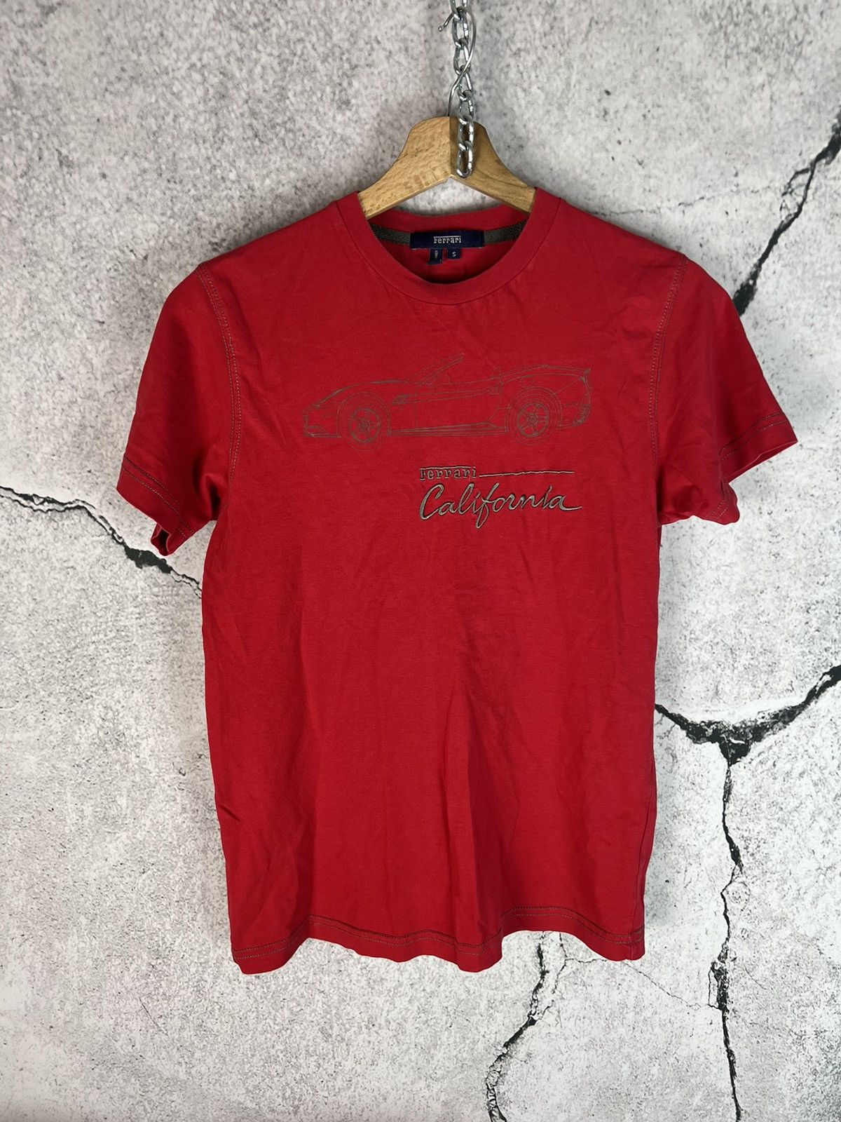 Ferrari Vintage Ferrari California women’s tshirt Size S / US 4 / IT 40 - 1 Thumbnail
