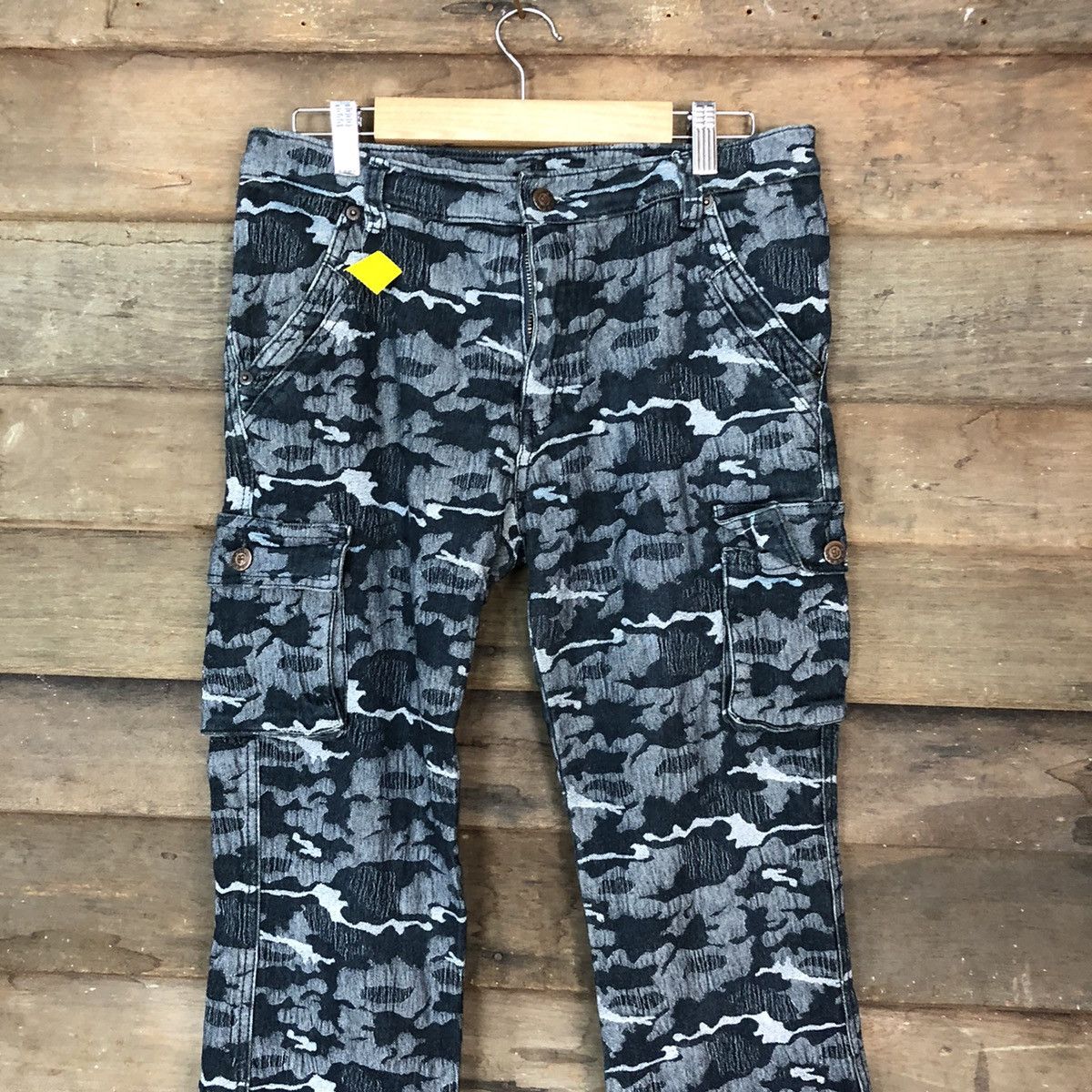 Japanese Brand DLL Brenda B Blue art camo multipocket Cargo Pants #2649 Size US 29 - 2 Thumbnail
