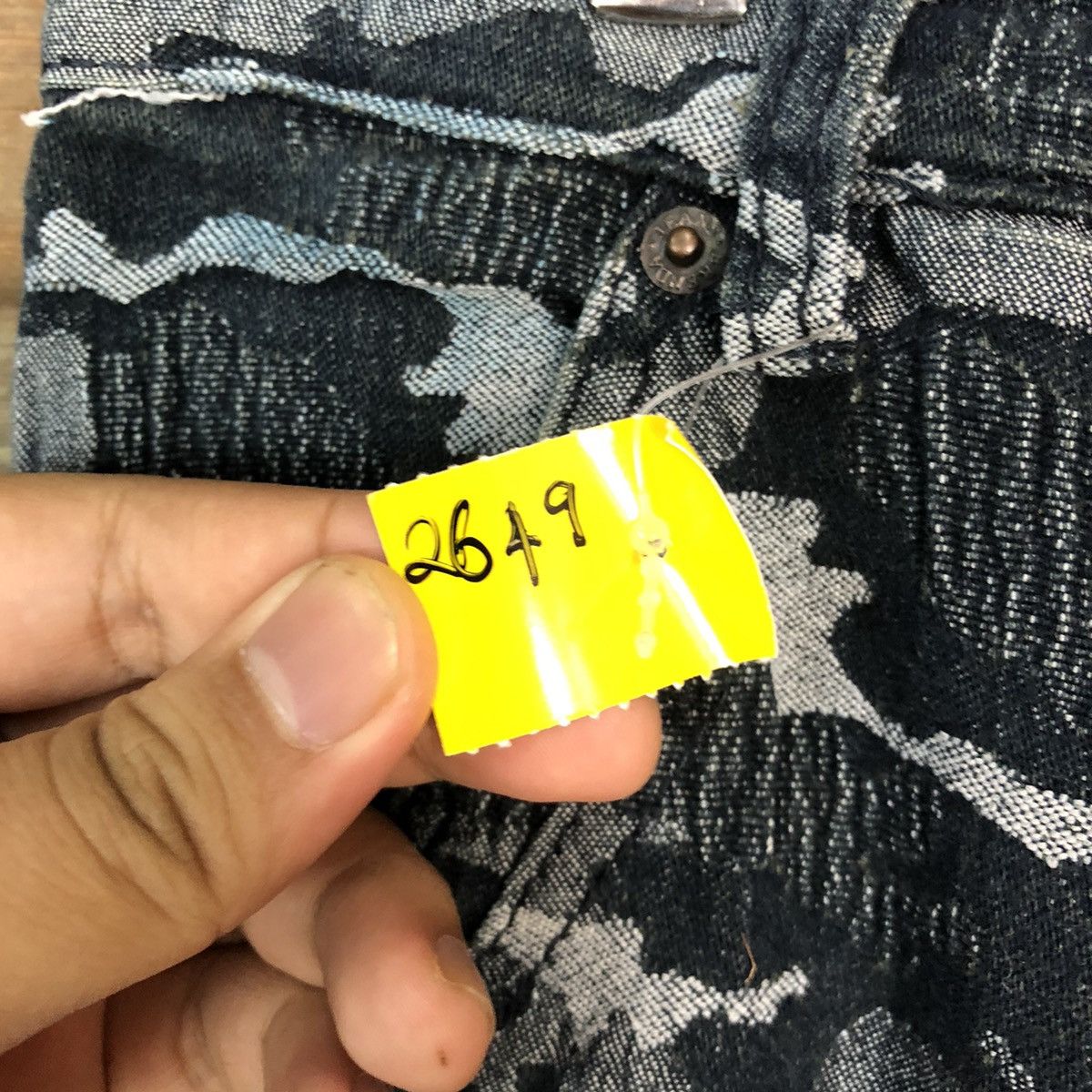 Japanese Brand DLL Brenda B Blue art camo multipocket Cargo Pants #2649 Size US 29 - 10 Thumbnail