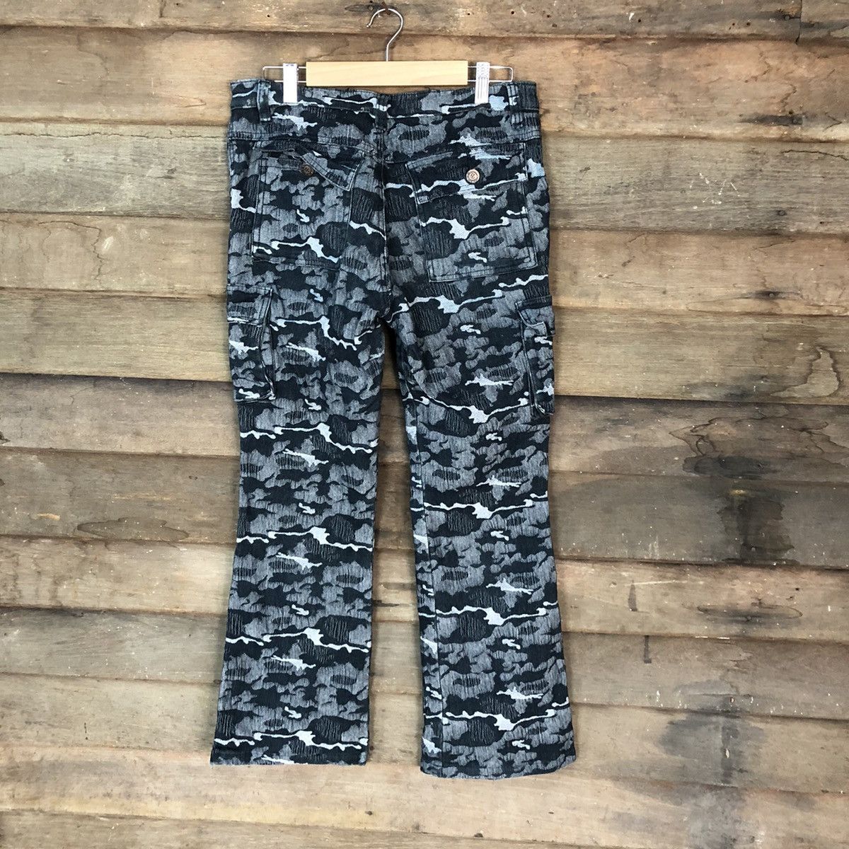 Japanese Brand DLL Brenda B Blue art camo multipocket Cargo Pants #2649 Size US 29 - 11 Thumbnail