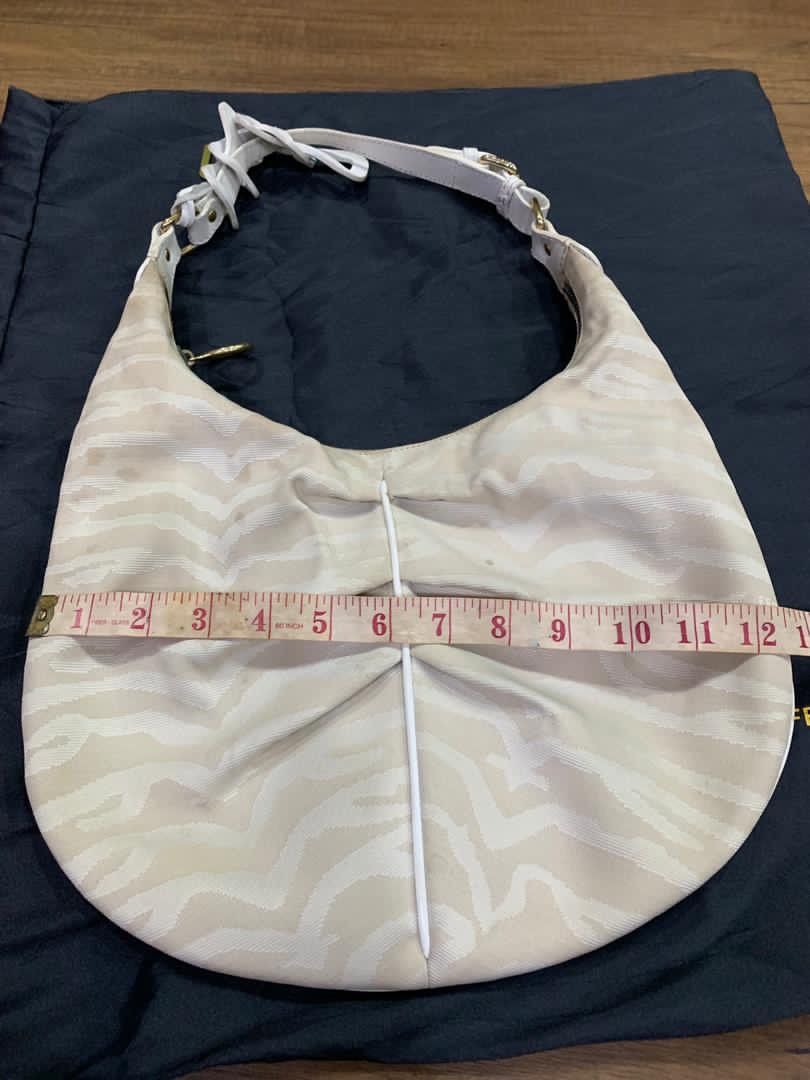 Fendi Best Offer Auth FENDI Zucca Oyster Brown Canvas Hobo Bag Size ONE SIZE - 12 Thumbnail
