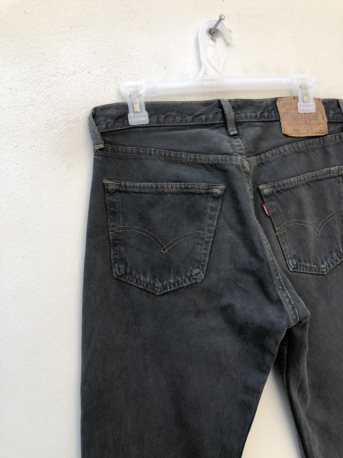 Levi's Vintage 1996 Levi’s 501 Jeans Distressed Faded Black Denim Size US 31 - 12 Thumbnail