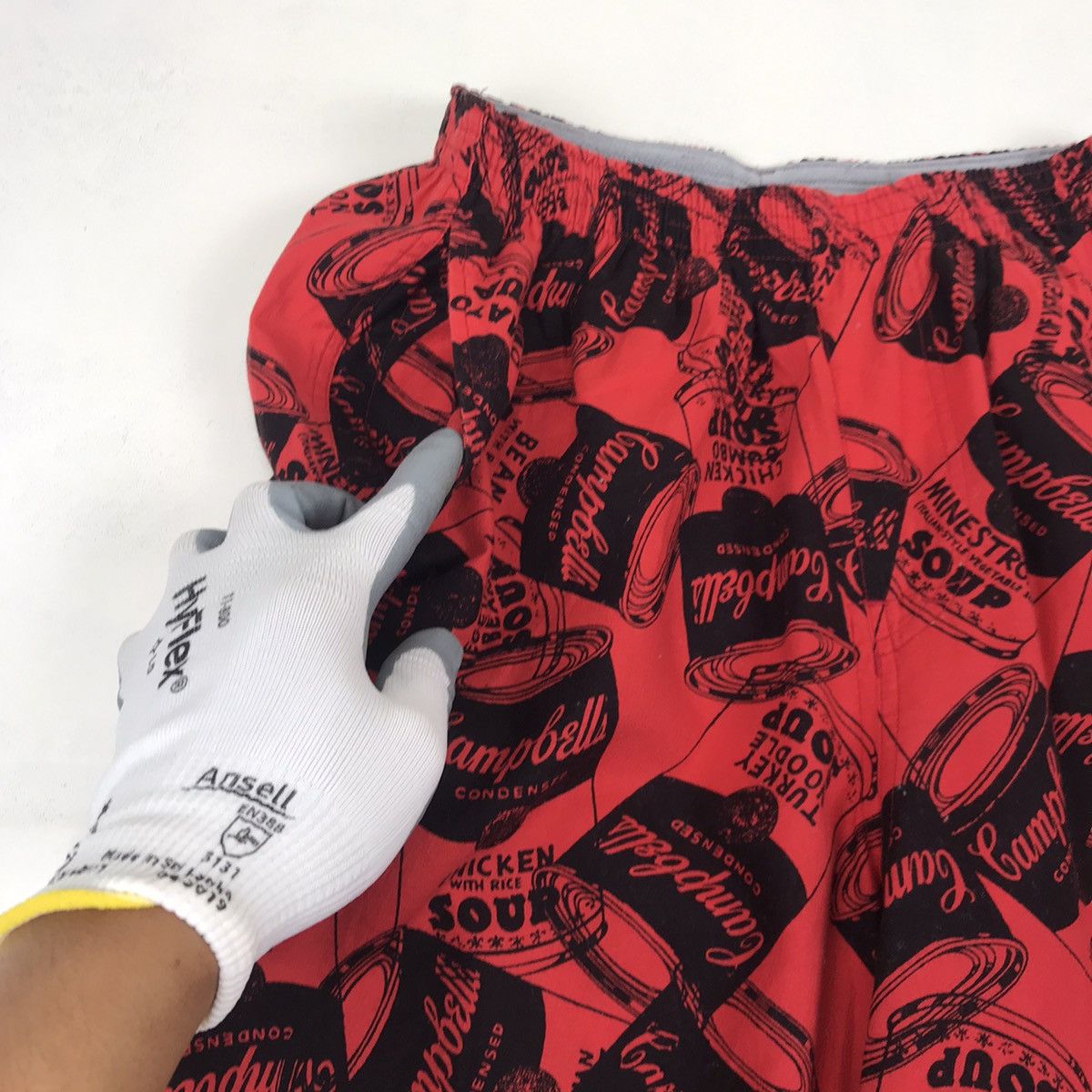 Andy Warhol VTG Rare Andy warhol campbells soup full print shortpanT Size US 30 / EU 46 - 5 Thumbnail