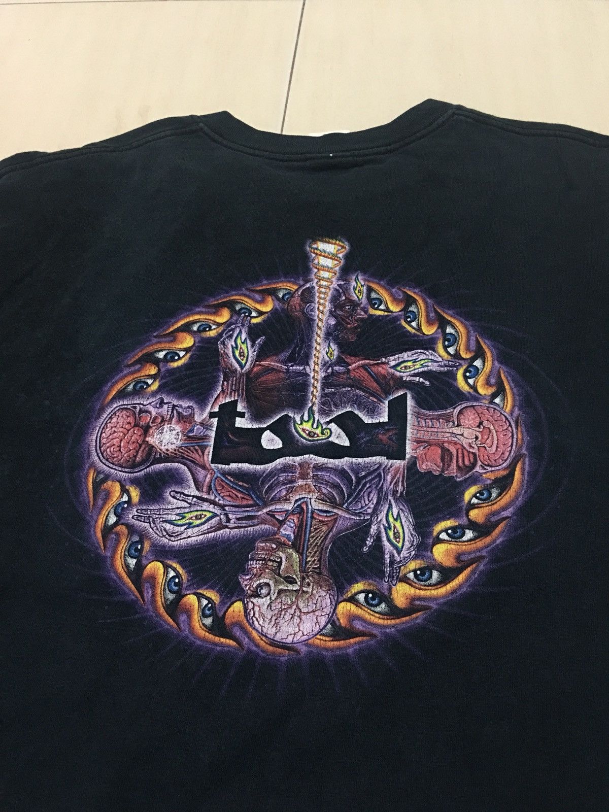 Band Tees Tool metal band shirt Size US XL / EU 56 / 4 - 3 Thumbnail