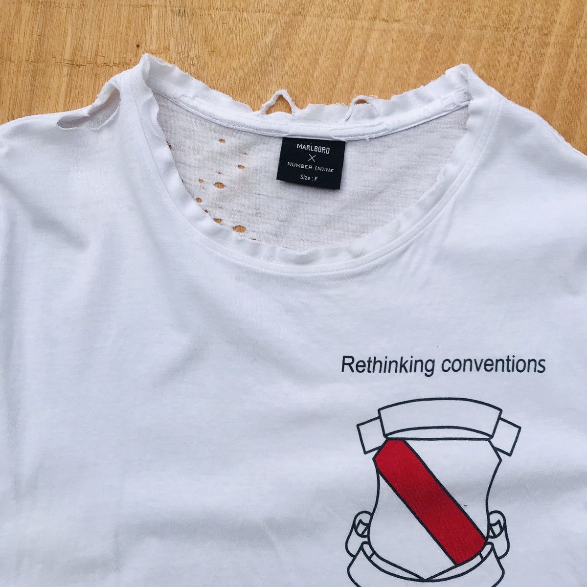 Number (N)ine Numbernine trashed destroy ripped Rethinking conventions Size US M / EU 48-50 / 2 - 3 Thumbnail