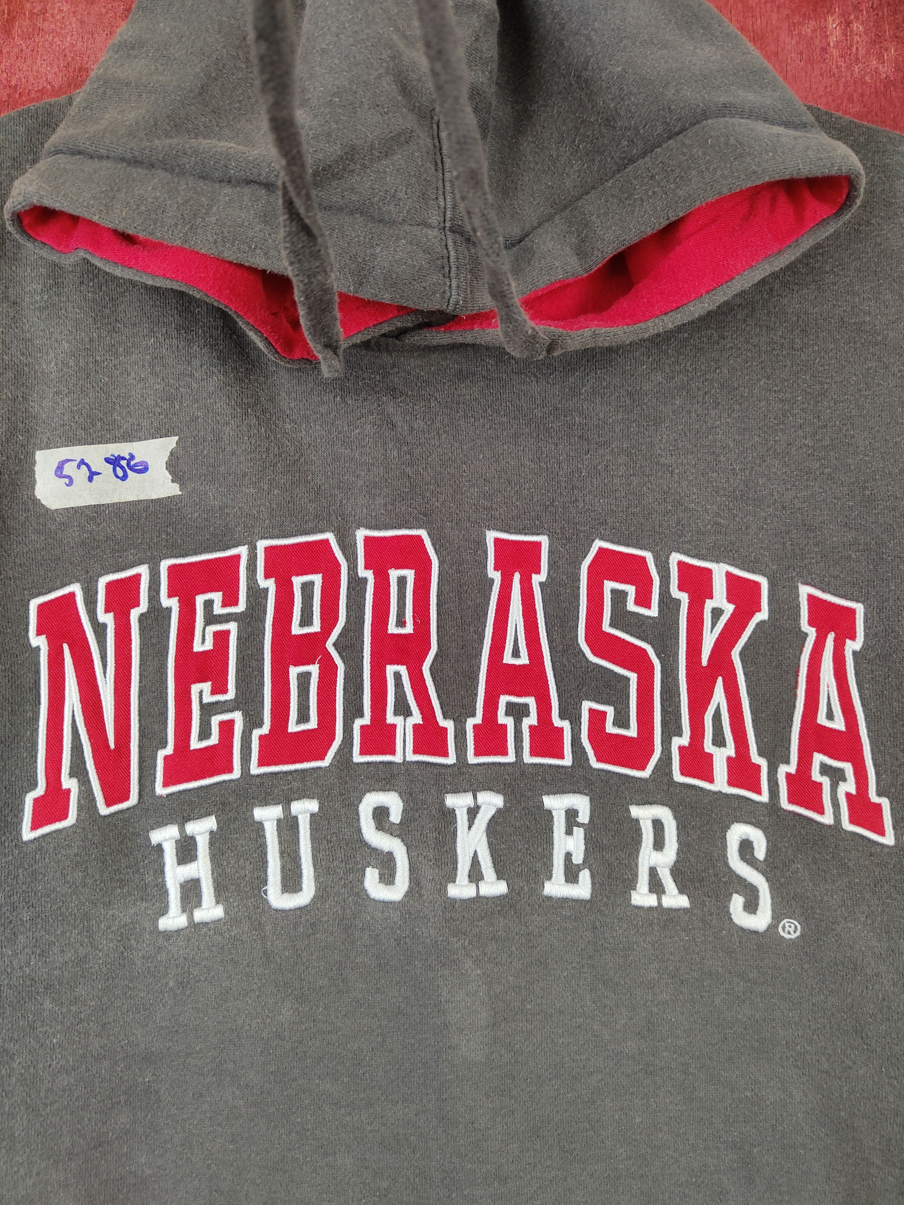 Vintage Stadium Athletics-Nebraska Huskers Hoodie Sweatshirt #5286 Size US XL / EU 56 / 4 - 3 Thumbnail