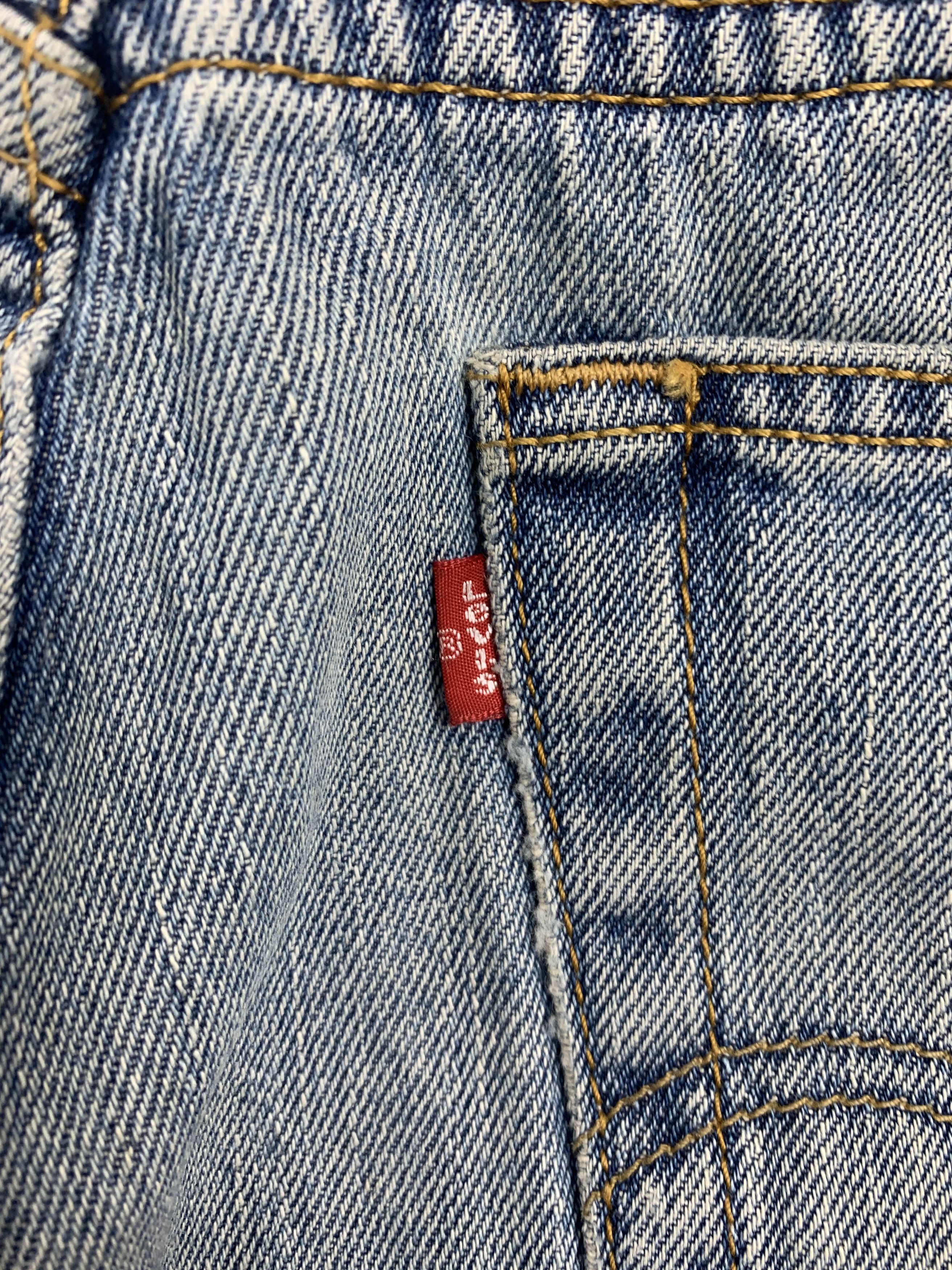 Levi's × Vintage Vintage LEVI'S 505 Straight Cut Faded Distressed Jeans Size US 31 - 11 Thumbnail