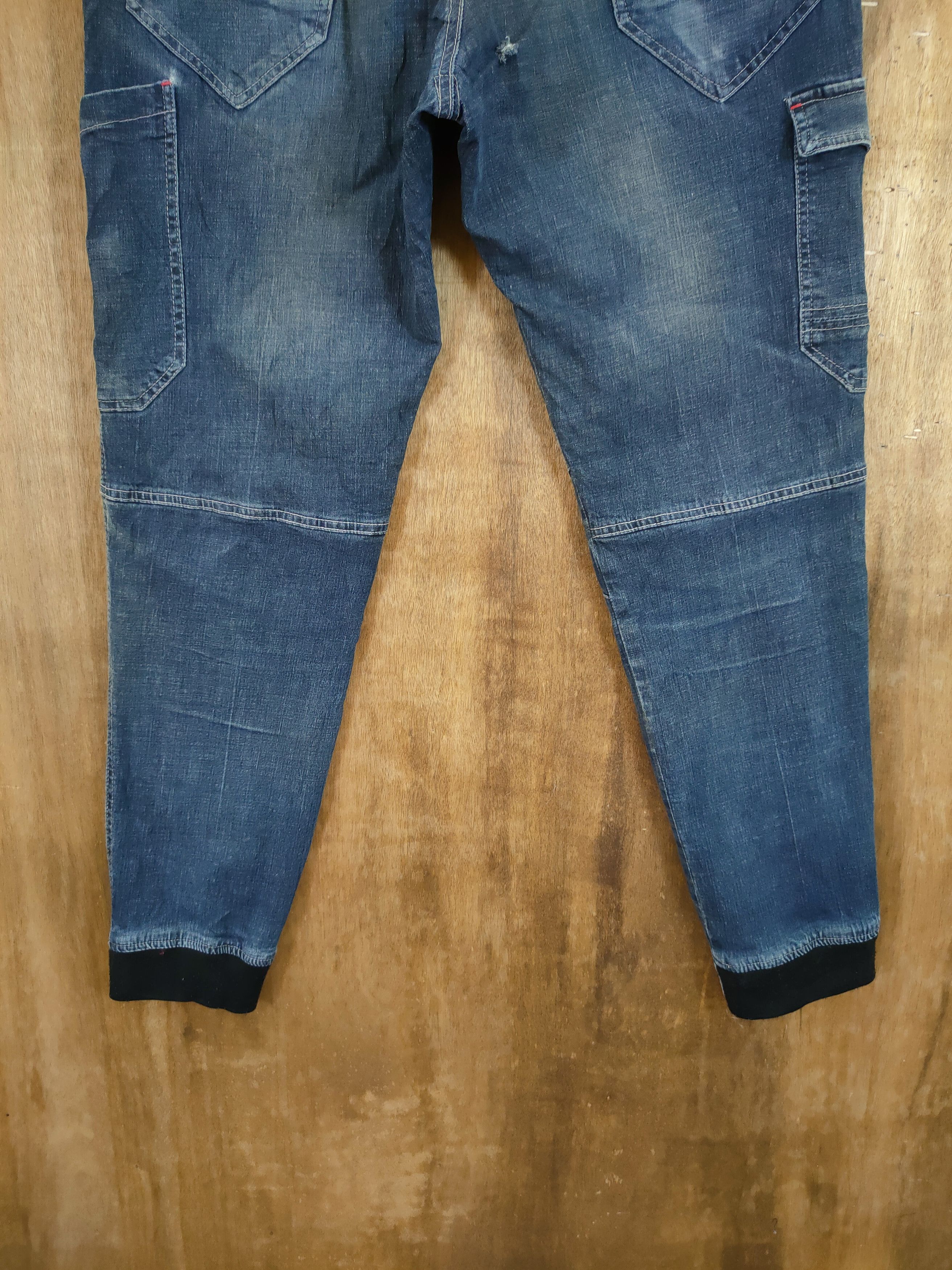 Japanese Brand Japan jogger distressed denim multipocket cargo #46-876 Size US 31 - 7 Thumbnail