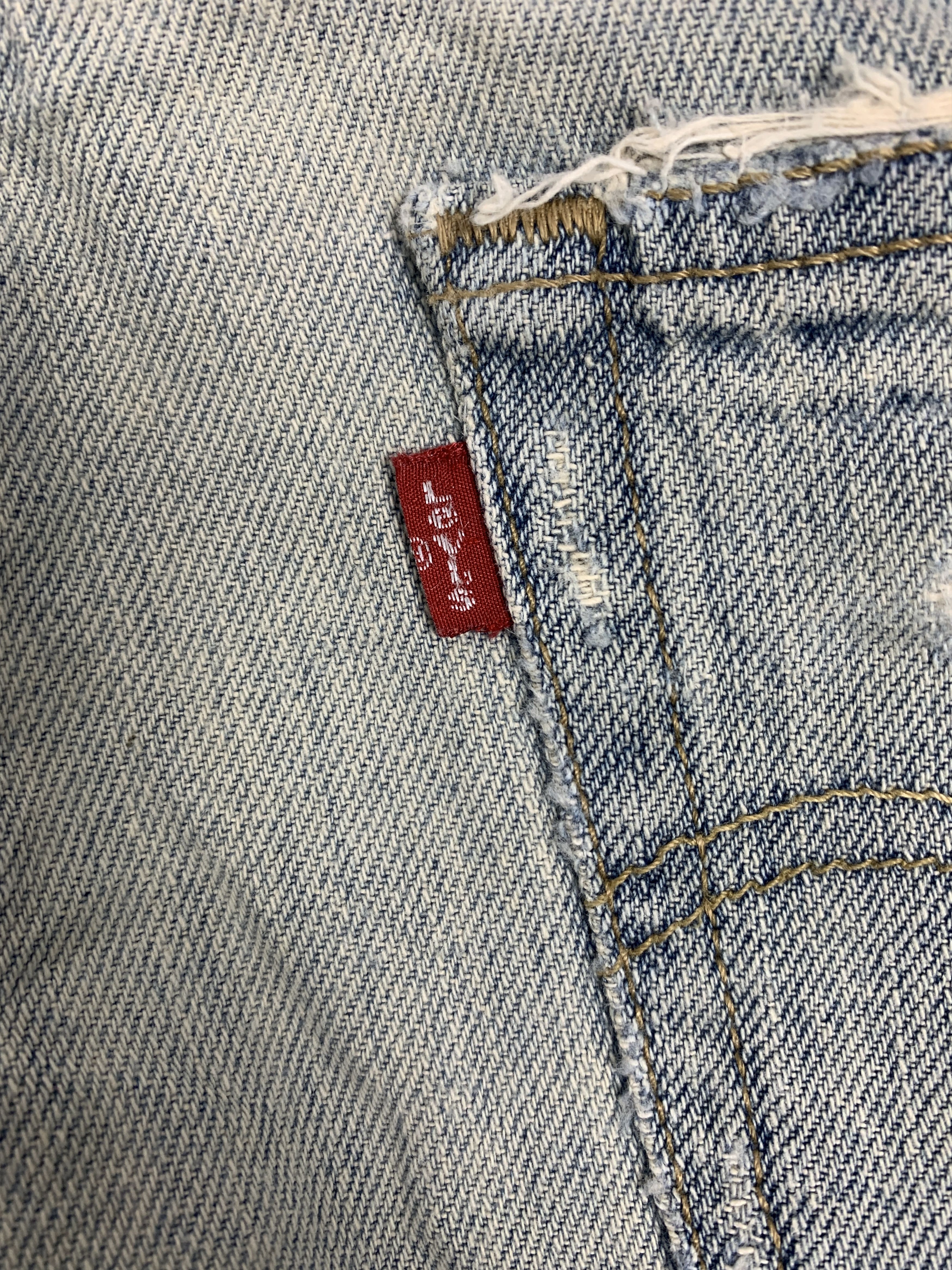 Levi's Vintage Levis 527 Low Boot Cut Distressed Light Wash Jeans Size US 32 / EU 48 - 11 Thumbnail