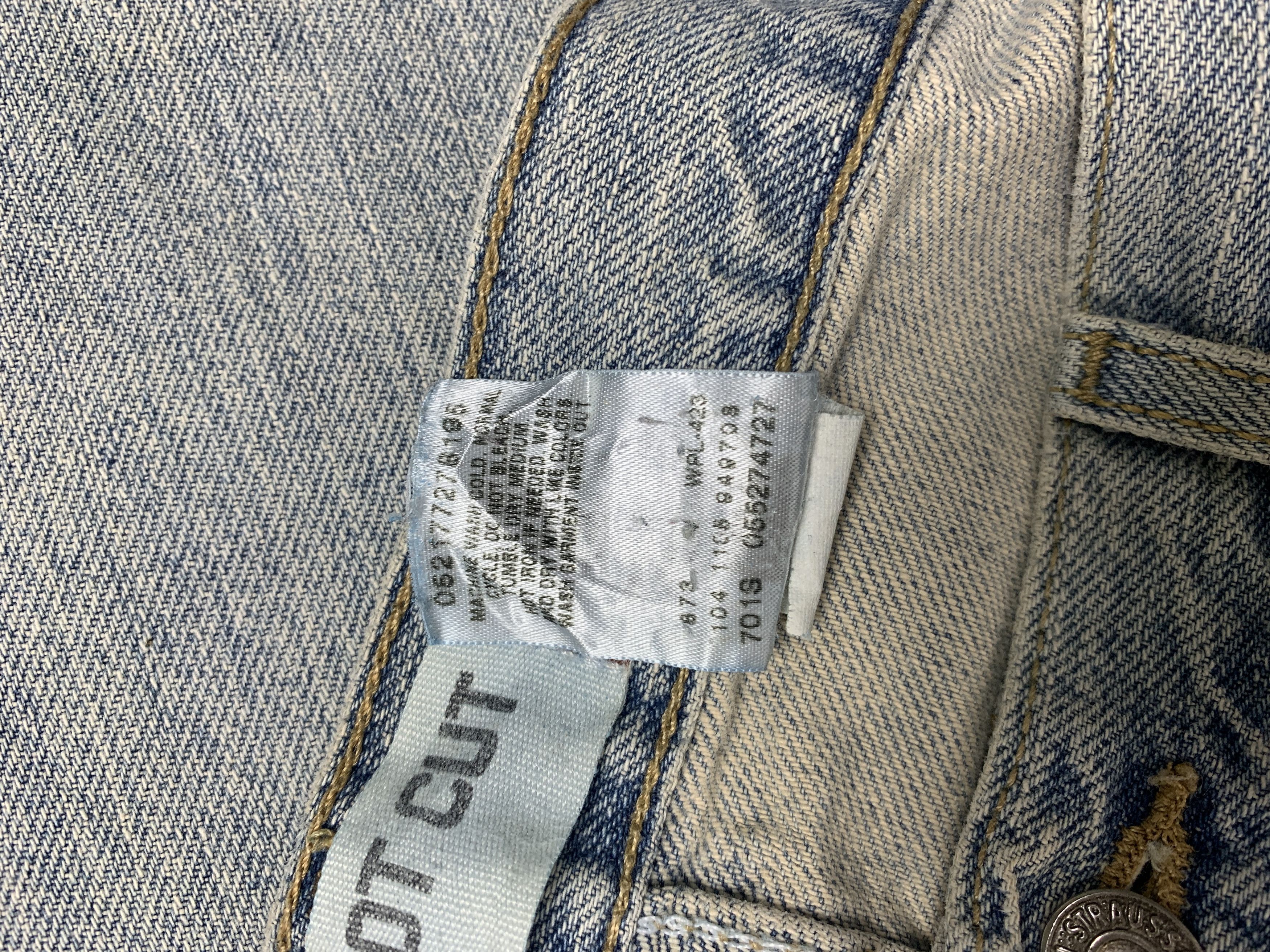 Levi's Vintage Levis 527 Low Boot Cut Distressed Light Wash Jeans Size US 32 / EU 48 - 13 Thumbnail
