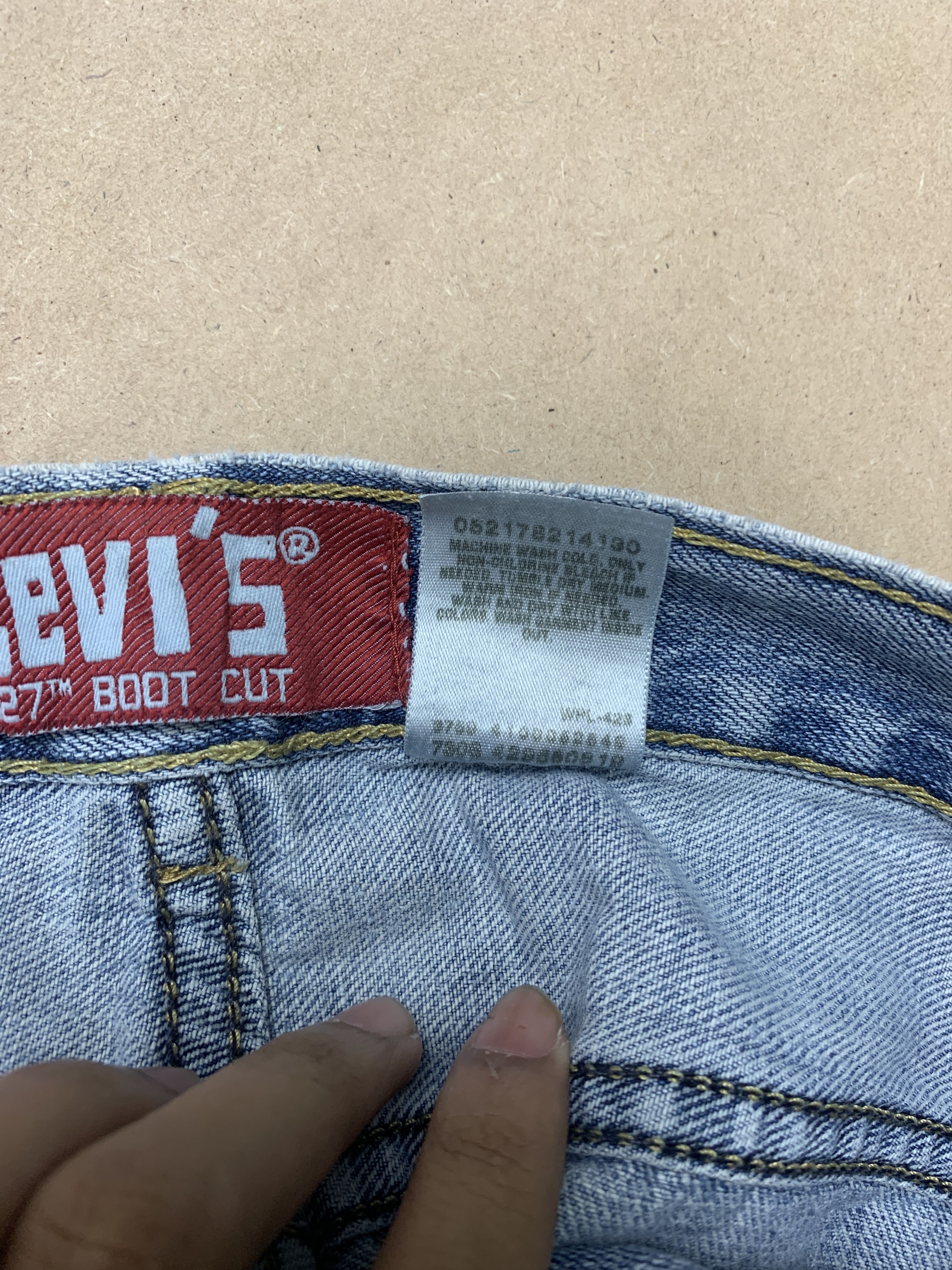 Levi's Vintage LEVI'S 527 Boot Cut Faded Medium Jeans P0184 Size US 32 / EU 48 - 12 Thumbnail