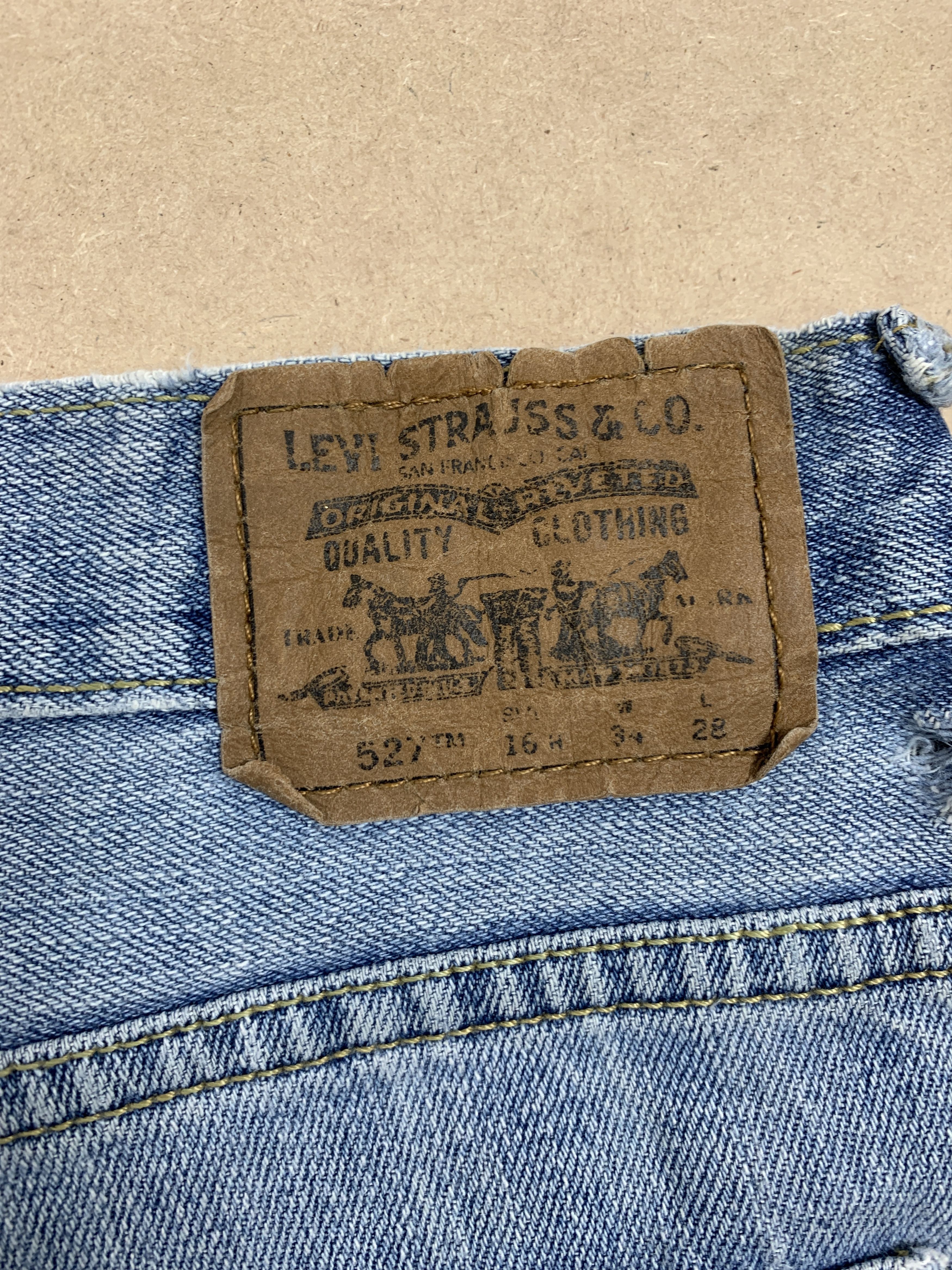 Levi's Vintage LEVI'S 527 Boot Cut Faded Medium Jeans P0184 Size US 32 / EU 48 - 9 Thumbnail