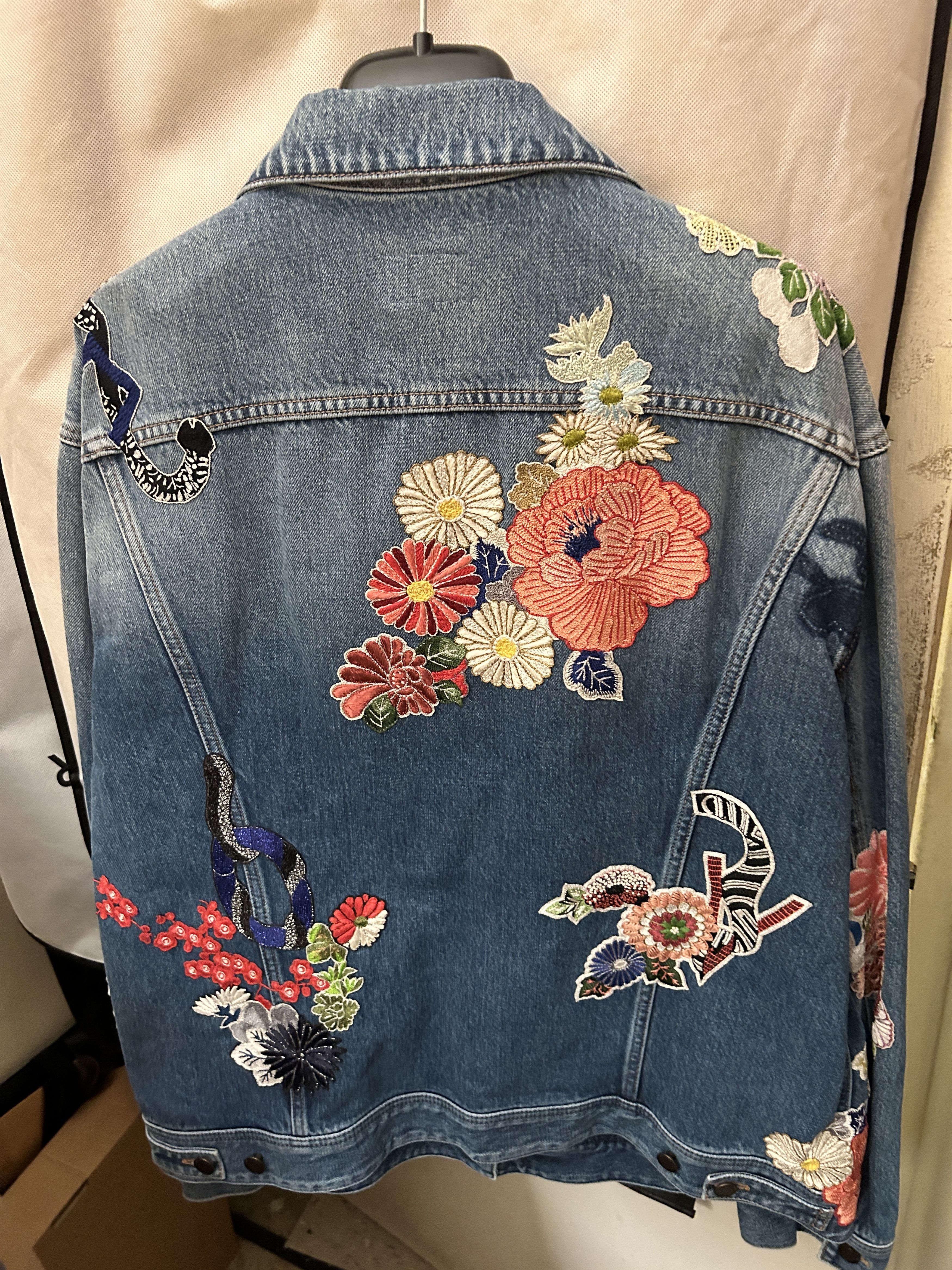 Hedi Slimane × Saint Laurent Paris embroidered love denim jacket blue Jean Size US L / EU 52-54 / 3 - 8 Thumbnail