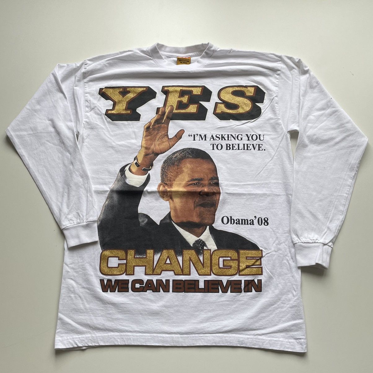 image of Made In USA x Obama Vintage 2000S 2008 President Obama Yes Graphic Long Sleeve in White (Size XL)