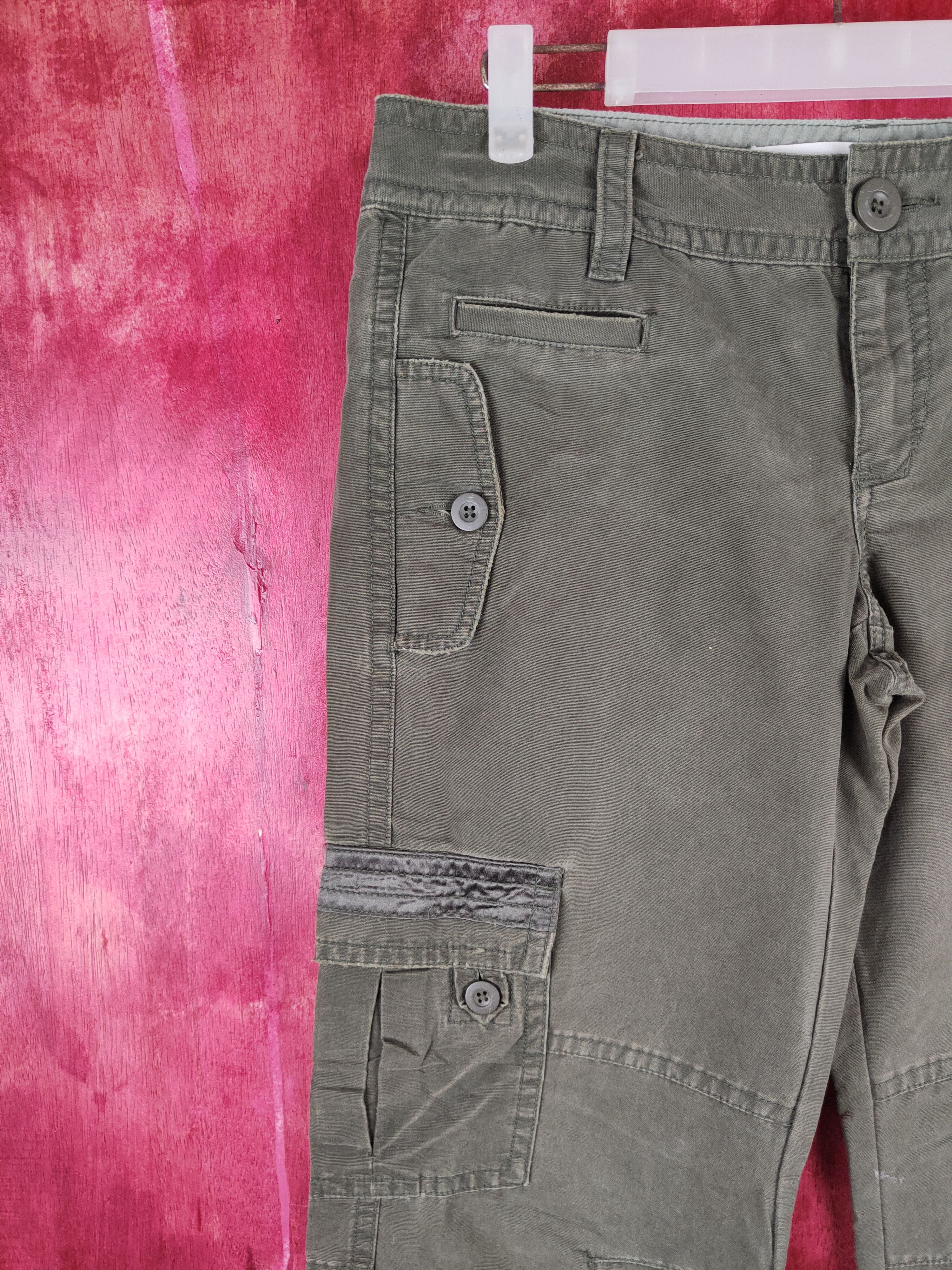 Japanese Brand × Old Navy Old Navy ultra low waist Multi Pocket Cargo Pants #S695 Size 33" - 3 Thumbnail