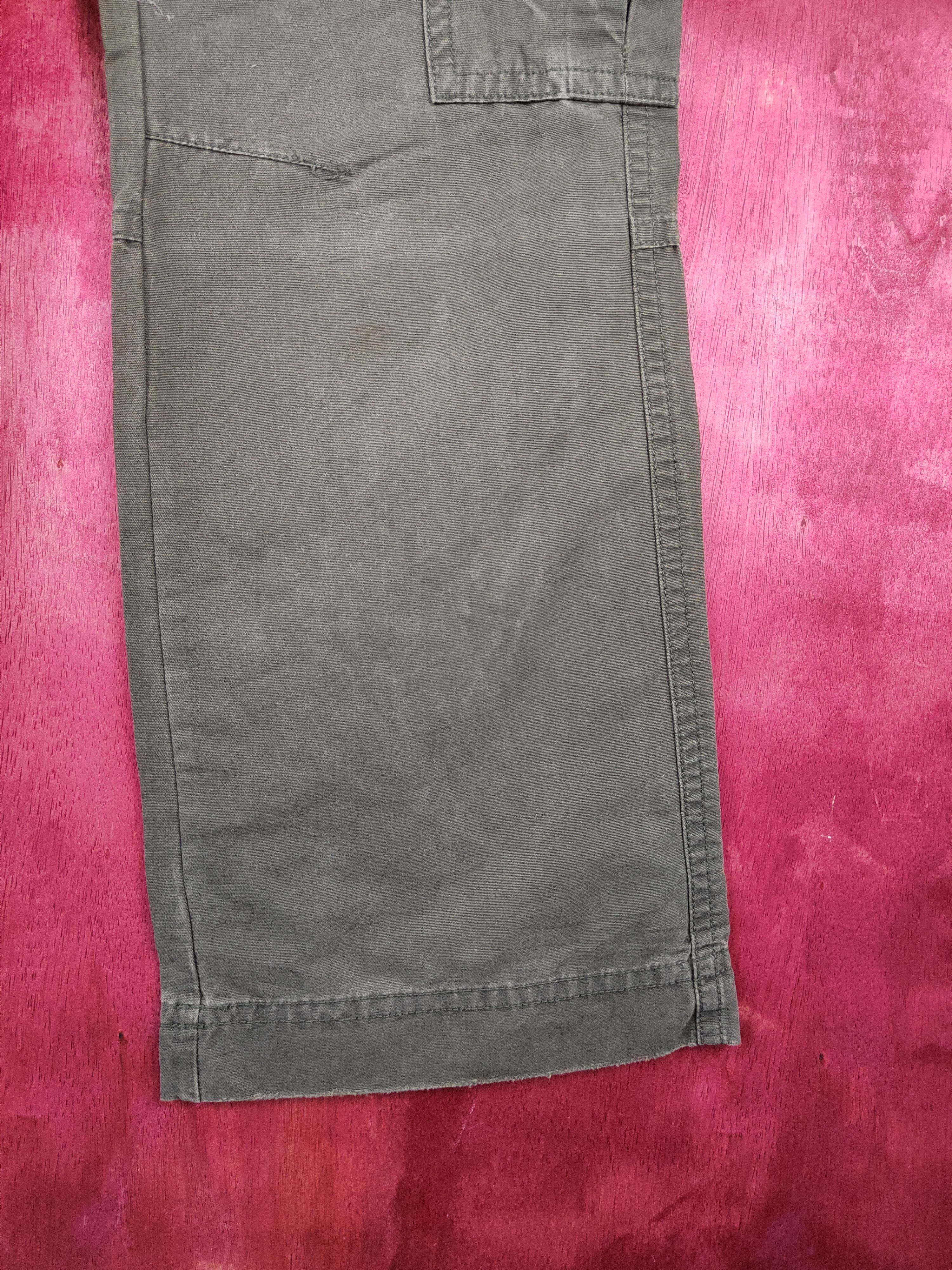 Japanese Brand × Old Navy Old Navy ultra low waist Multi Pocket Cargo Pants #S695 Size 33" - 6 Thumbnail