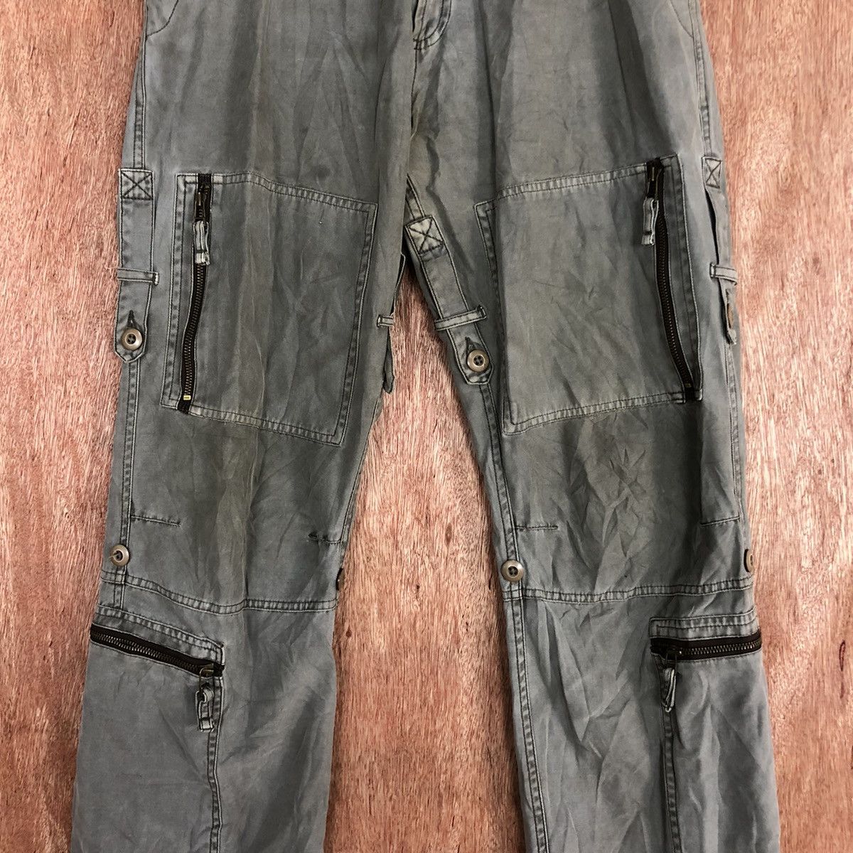 Japanese Brand DLL Resque Squad distressed cargo multipocket pants #c666 Size US 28 / EU 44 - 4 Thumbnail
