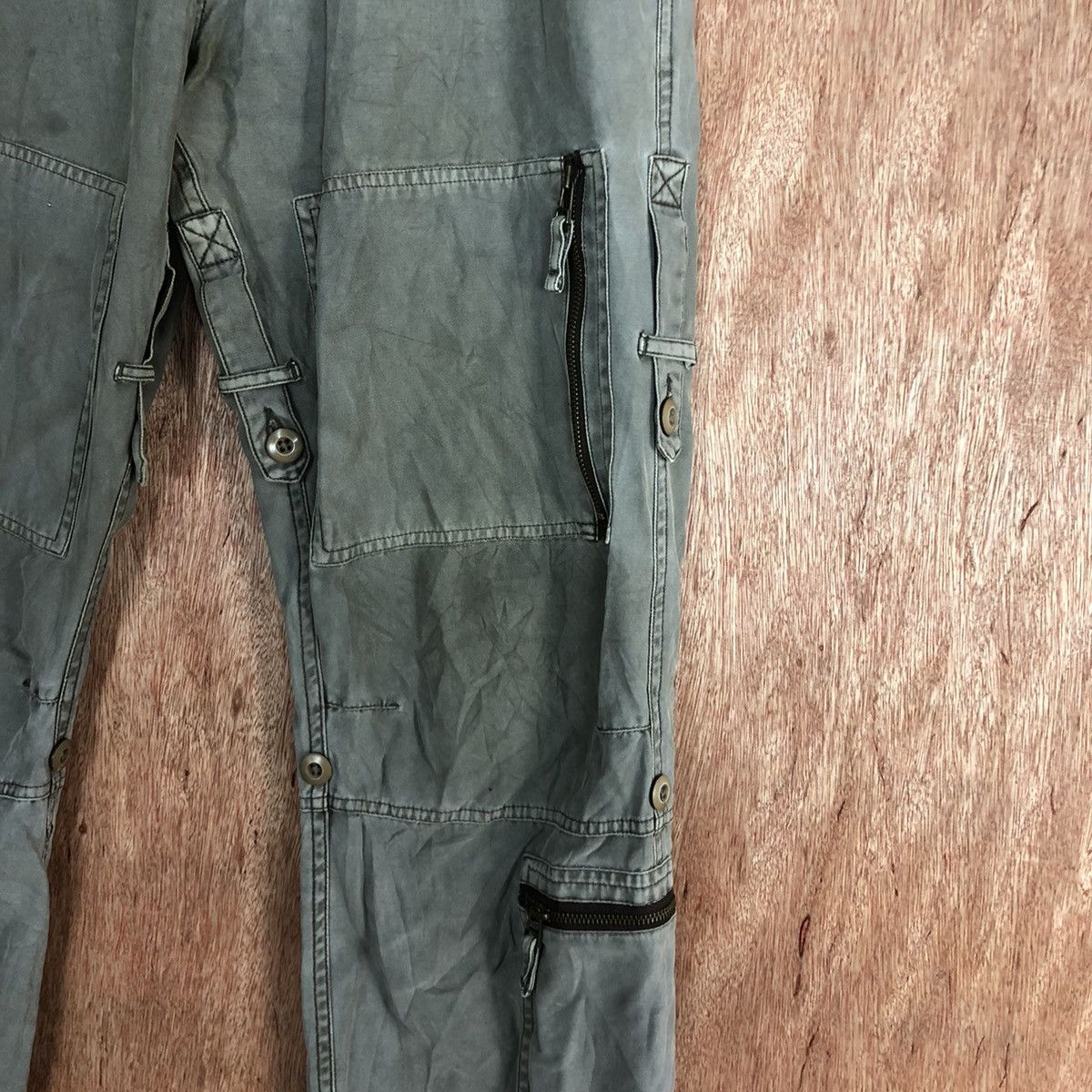 Japanese Brand DLL Resque Squad distressed cargo multipocket pants #c666 Size US 28 / EU 44 - 6 Thumbnail