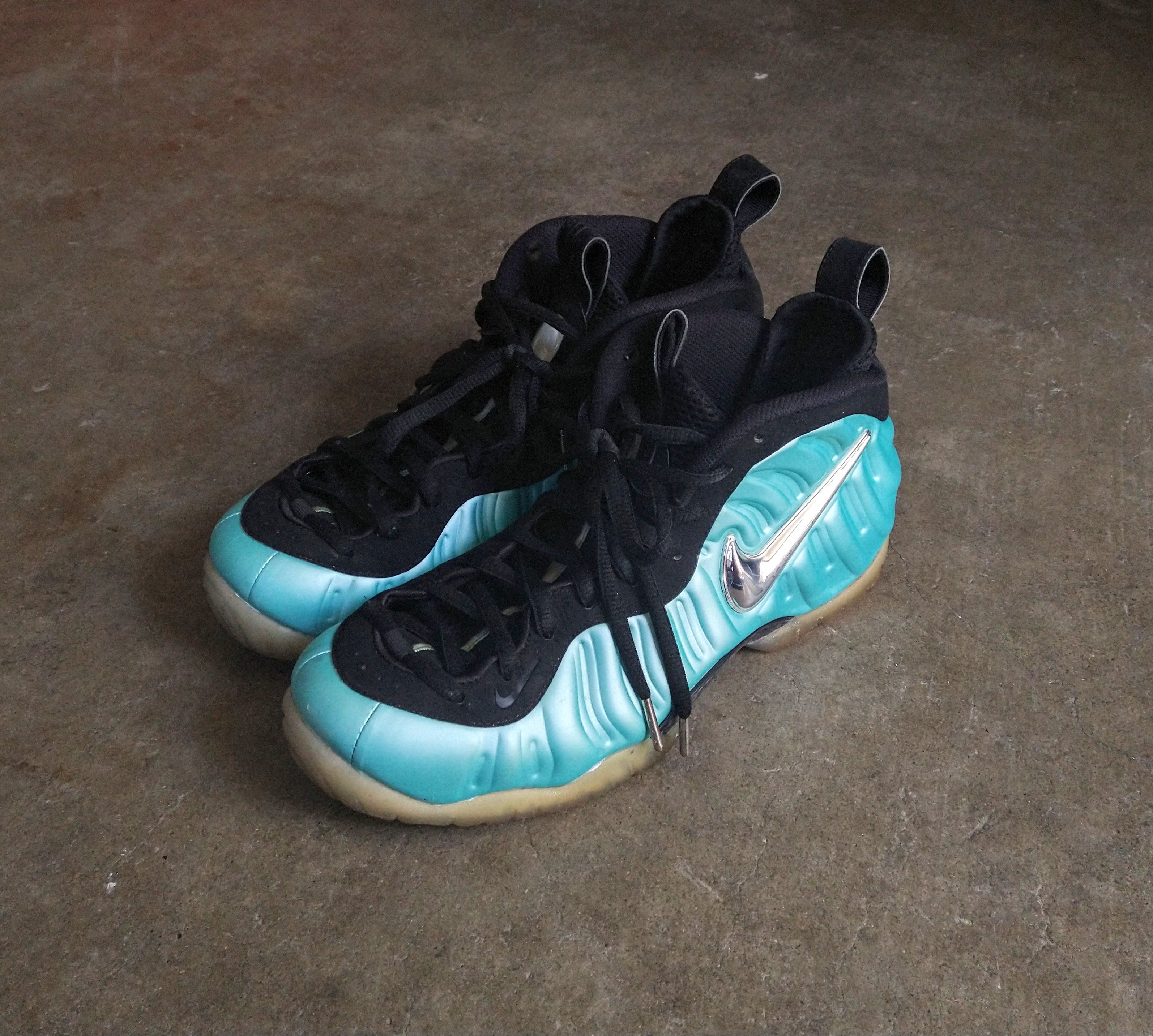 Nike Nike Air Foamposite Pro Island Green Size 9 624041-303 Size US 9 / EU 42 - 2 Thumbnail