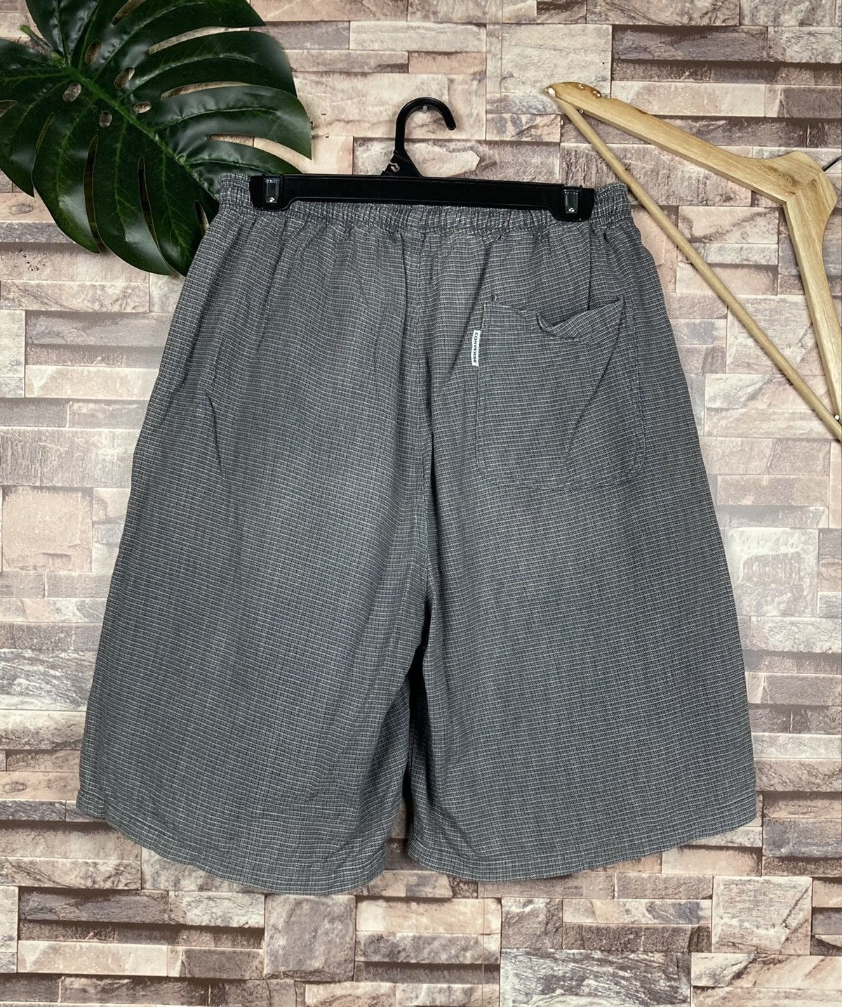 City Streets × Converse Converse Short pants Size US 26 / EU 42 - 2 Thumbnail