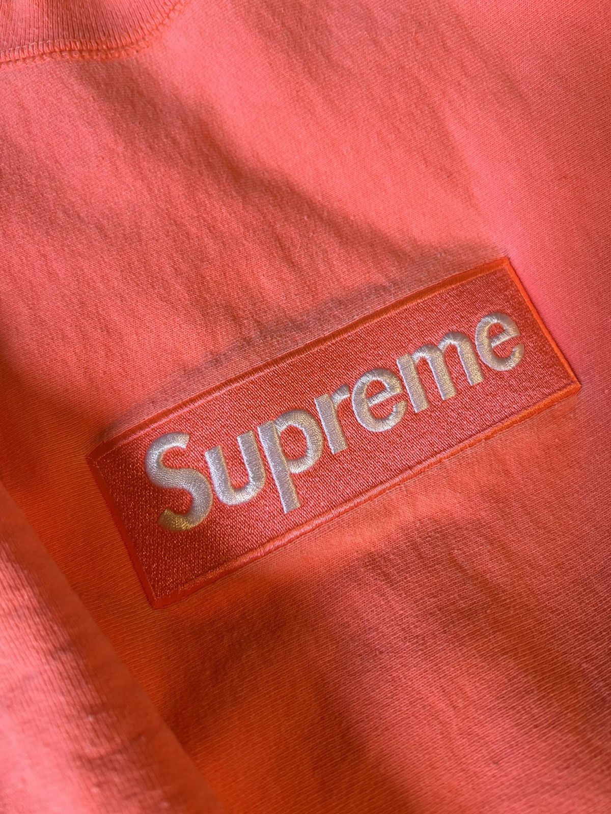 Supreme Supreme Box Logo Crewneck Fluorescent Pink Size US XL / EU 56 / 4 - 3 Thumbnail