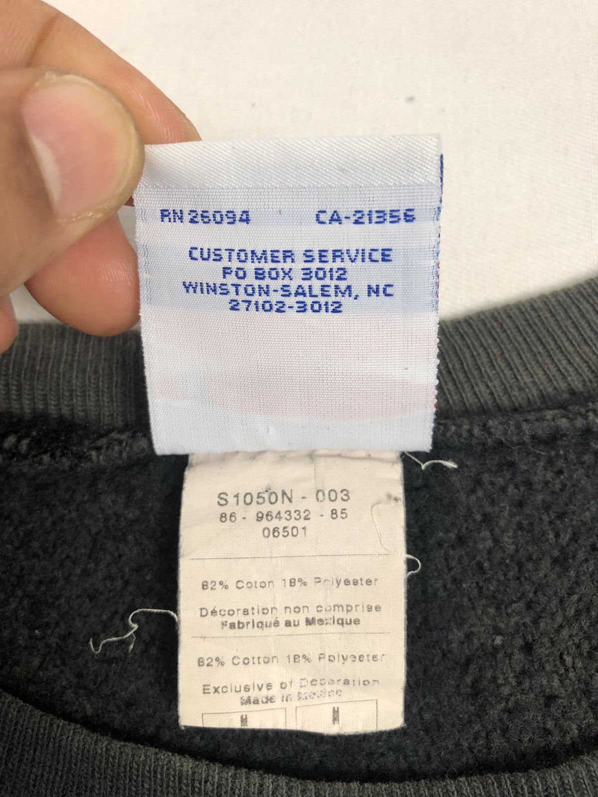 Champion × Vintage Vintage Champion Reverse Weave Spell Out Sweatshirt Size US M / EU 48-50 / 2 - 7 Thumbnail