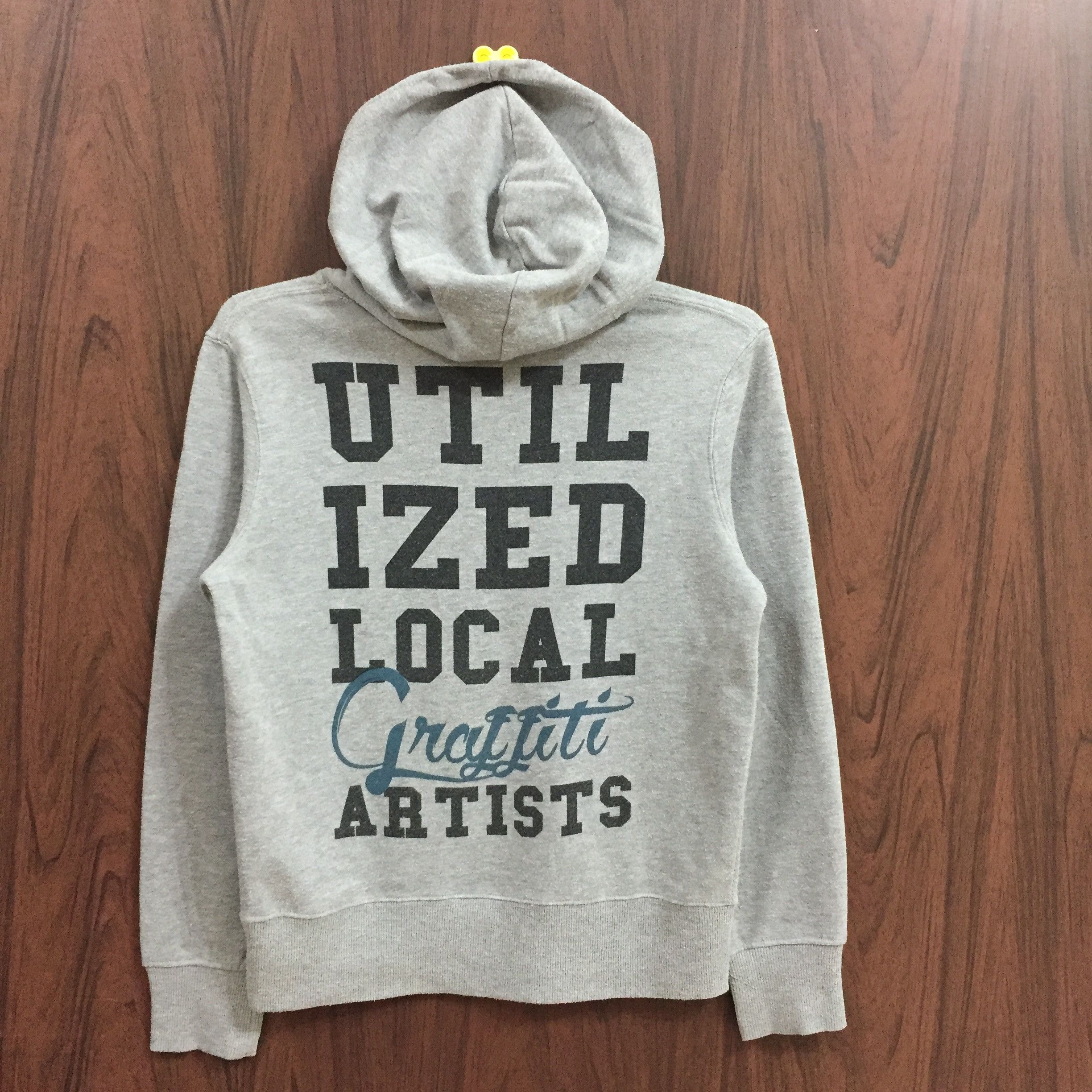 Vintage Vintage Conart hoodie spell out streetwear size 160 fit S Size US S / EU 44-46 / 1 - 6 Thumbnail