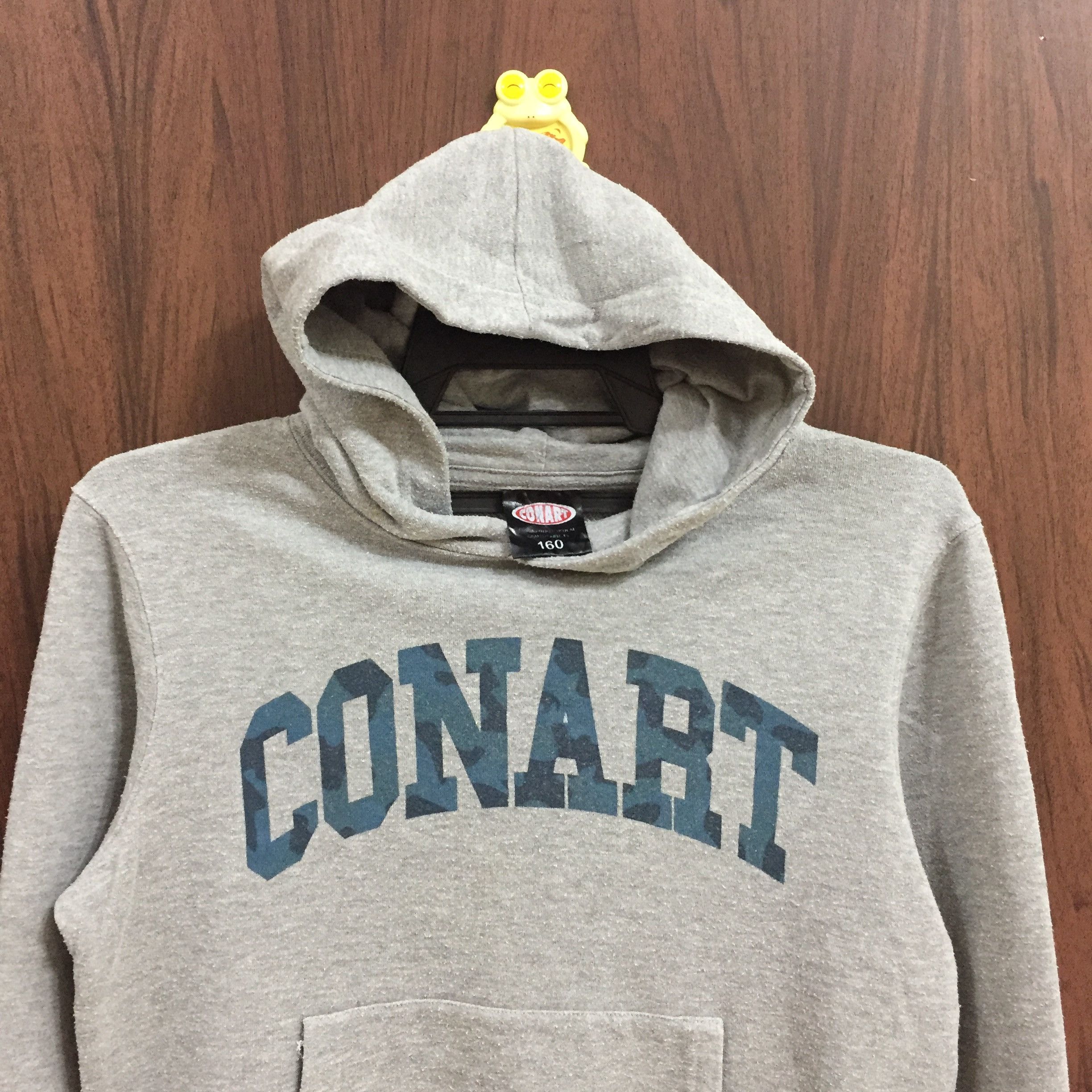 Vintage Vintage Conart hoodie spell out streetwear size 160 fit S Size US S / EU 44-46 / 1 - 3 Thumbnail