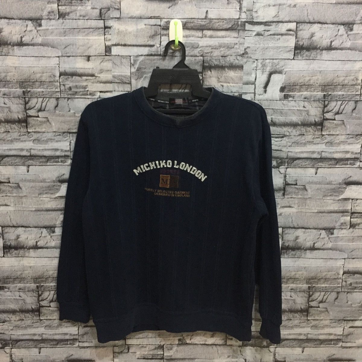 Michiko Koshino London Vintage Michiko Landon sweatshirt embroidered size LL fit L Size US L / EU 52-54 / 3 - 1 Thumbnail