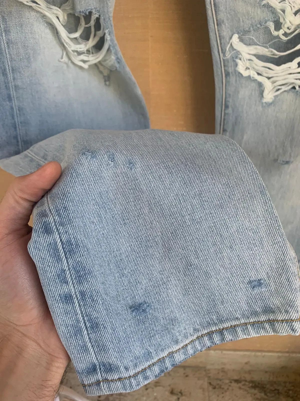 Amiri Destroyed Slouch Jeans in Vintage Indigo Size US 29 - 15 Thumbnail