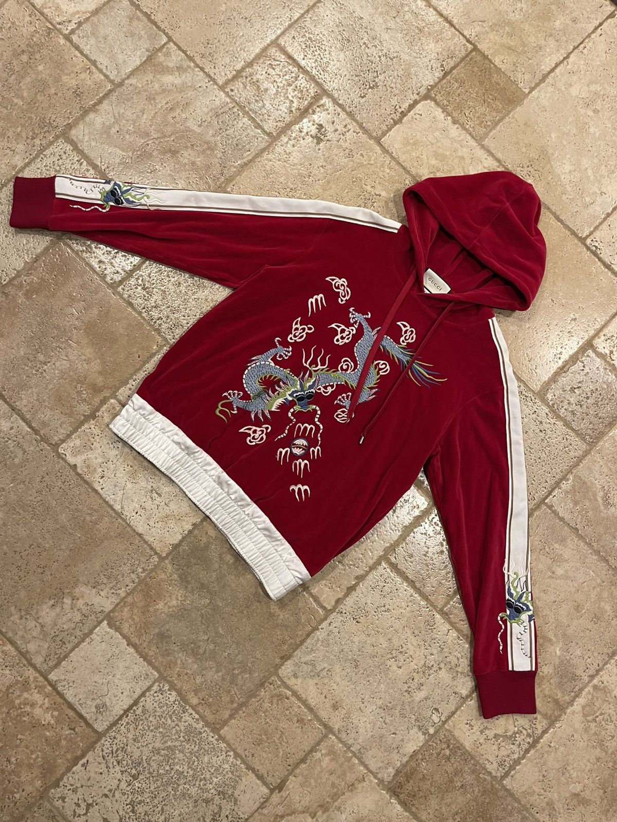 Gucci Gucci X Alessandro Michele Embroidered Dragon Red Hoodie Size US L / EU 52-54 / 3 - 5 Thumbnail