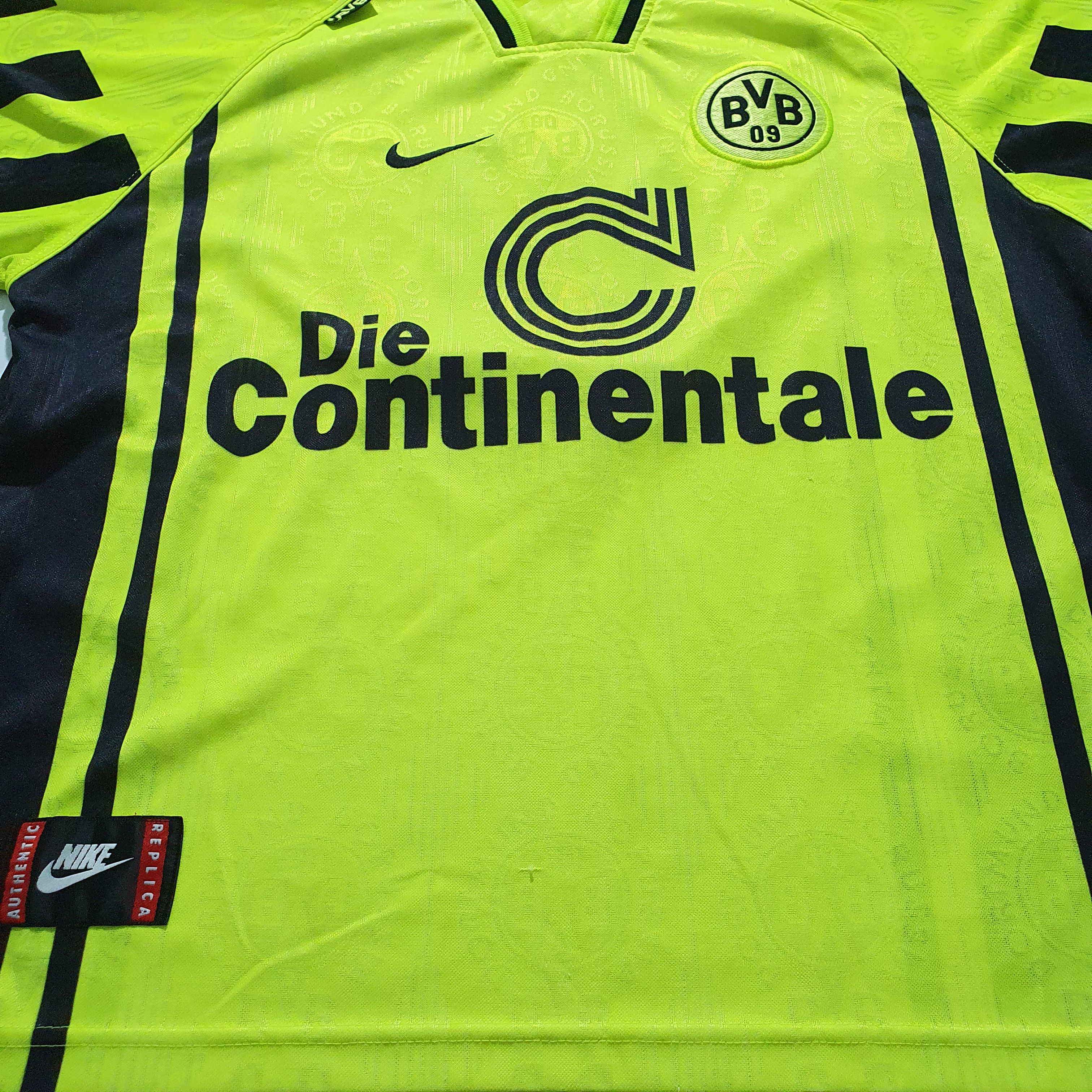Nike Nike 1996-97 Home Shirt #6 BVB Original BORUSSIA DORTMUND Size US L / EU 52-54 / 3 - 4 Thumbnail