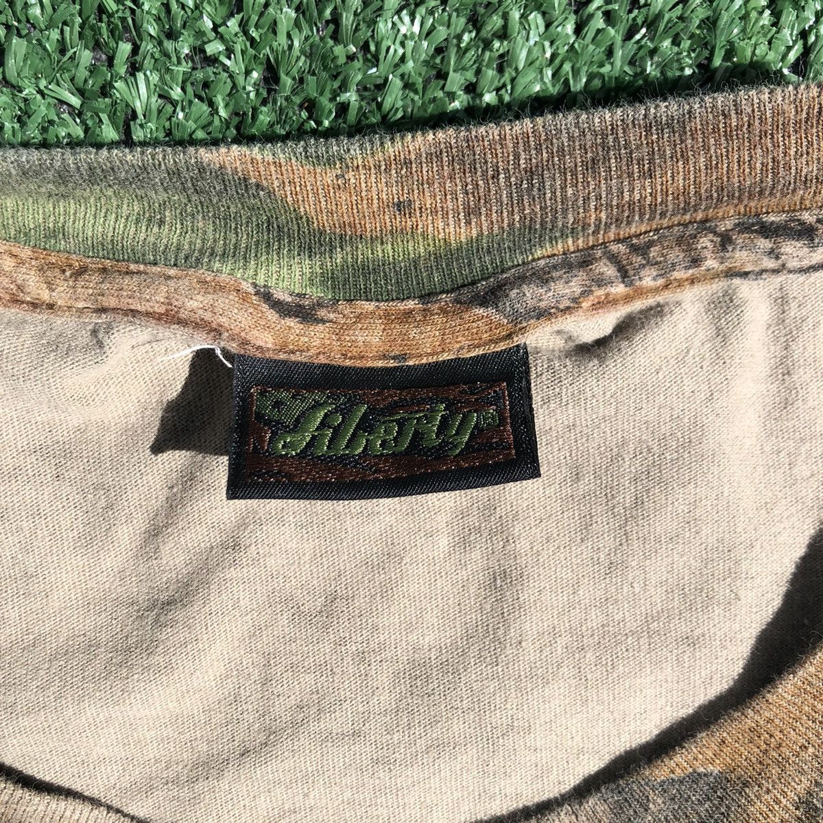 Liberty × Vintage Vintage Forest Camo Tee Size US XXL / EU 58 / 5 - 4 Thumbnail