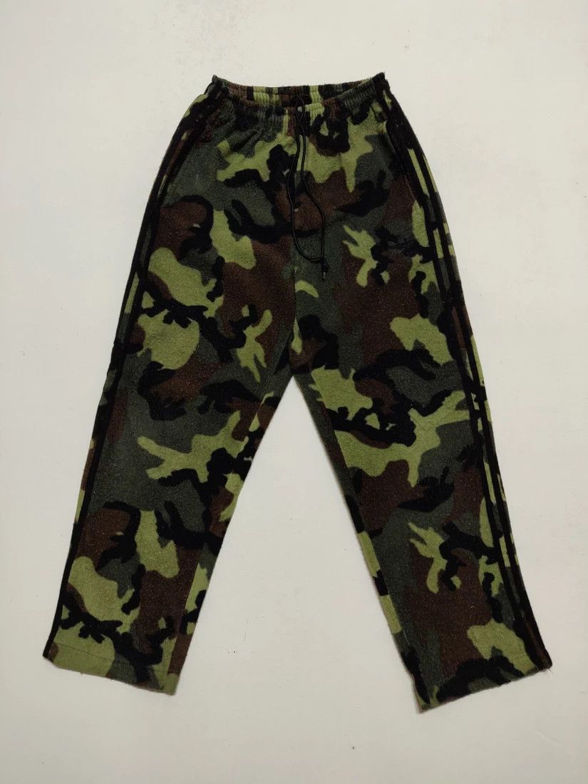 Adidas Vintage Adidas Camo Suit Fleece Sportswear Hoodies Jacket Size US L / EU 52-54 / 3 - 8 Thumbnail