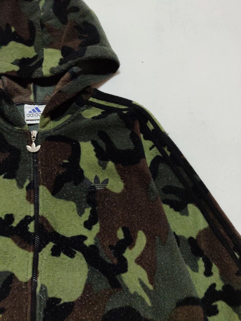 Adidas Vintage Adidas Camo Suit Fleece Sportswear Hoodies Jacket Size US L / EU 52-54 / 3 - 4 Thumbnail