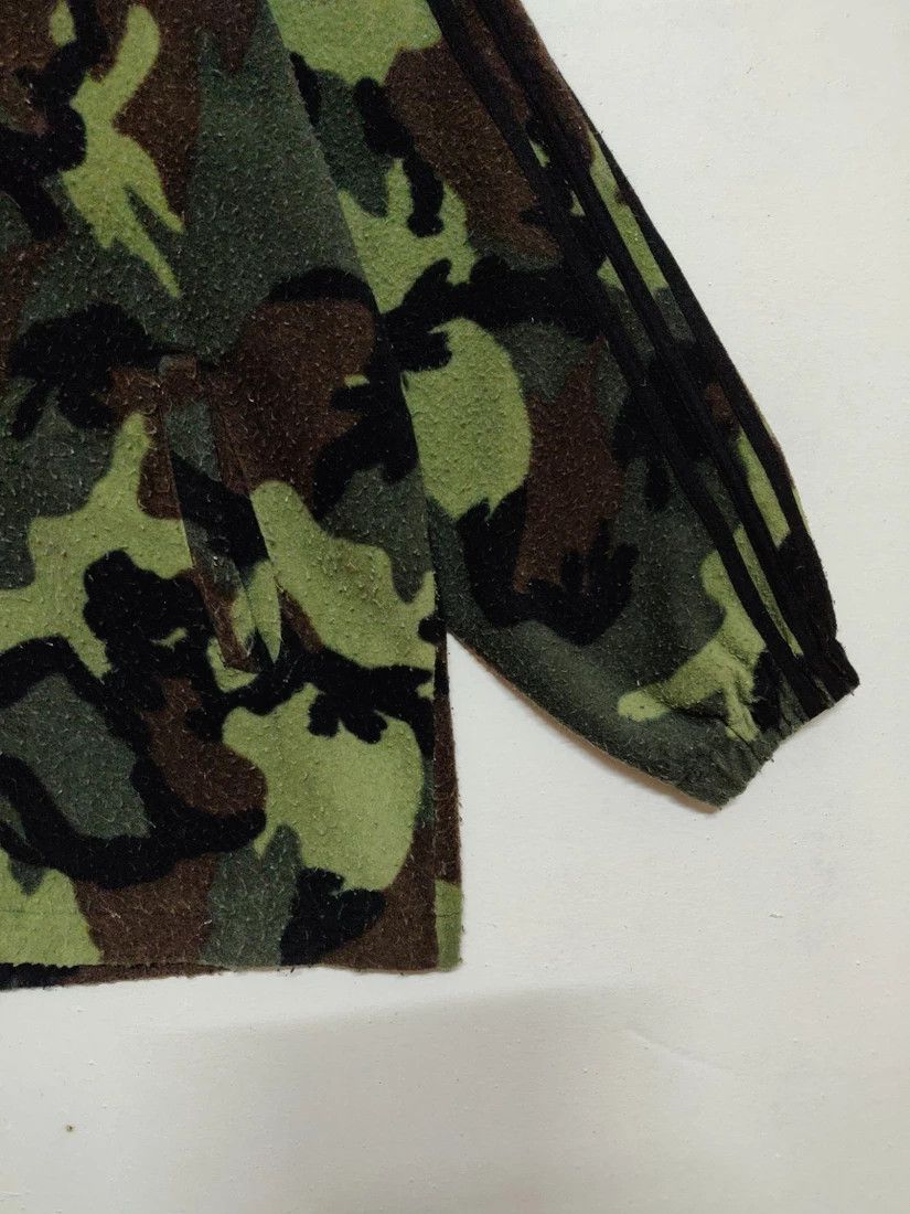 Adidas Vintage Adidas Camo Suit Fleece Sportswear Hoodies Jacket Size US L / EU 52-54 / 3 - 5 Thumbnail
