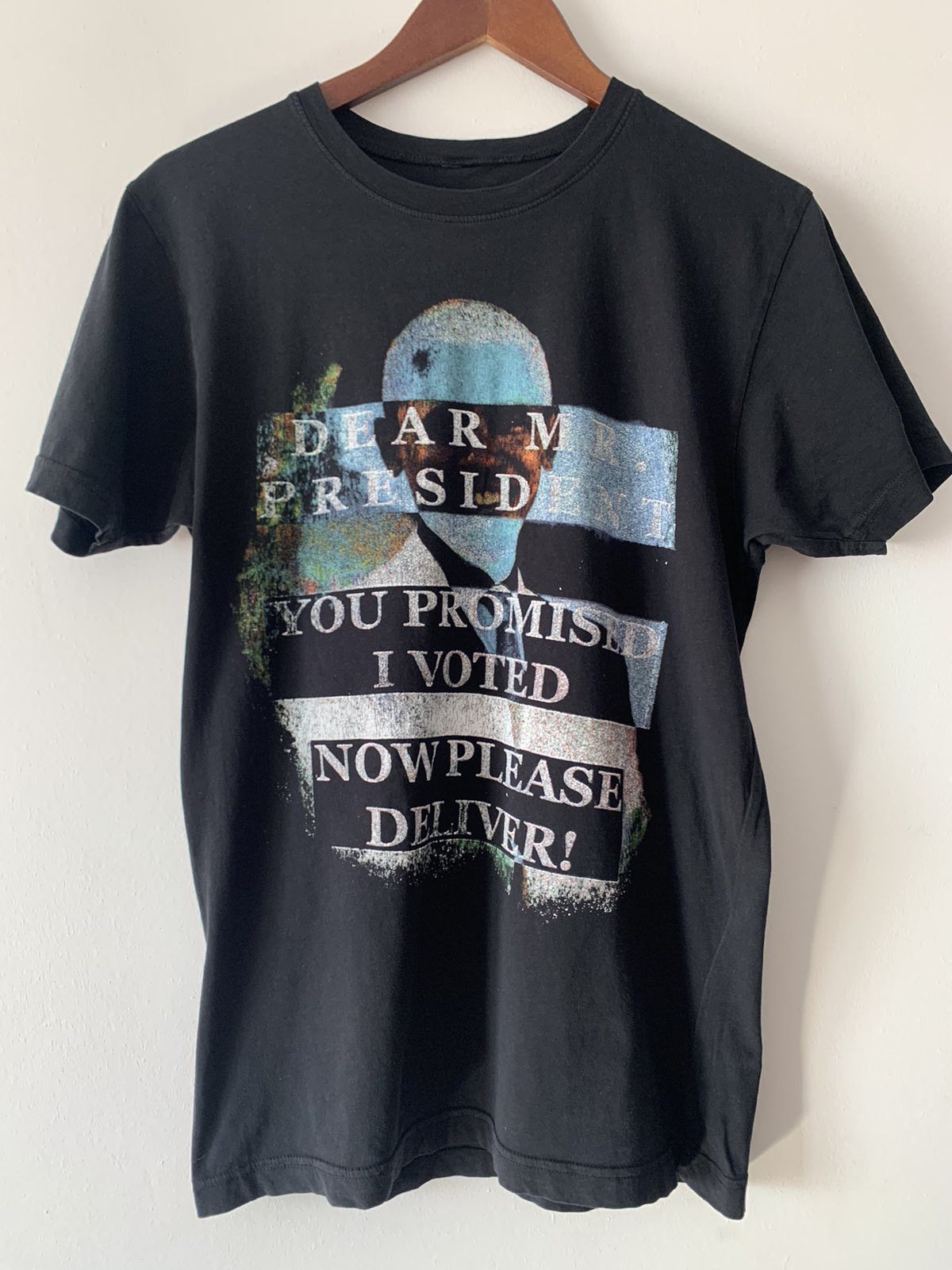 Marc by Marc Jacobs 🕵🏻‍♂️ Marc Jacobs “ Mr.President “ Black T-Shirt Size US M / EU 48-50 / 2 - 1 Thumbnail